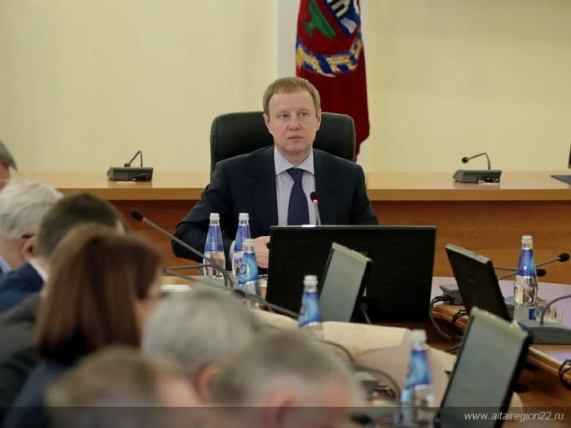 Повышенную выплату по уходу за детьми-инвалидами будут получать жители Алтайского края