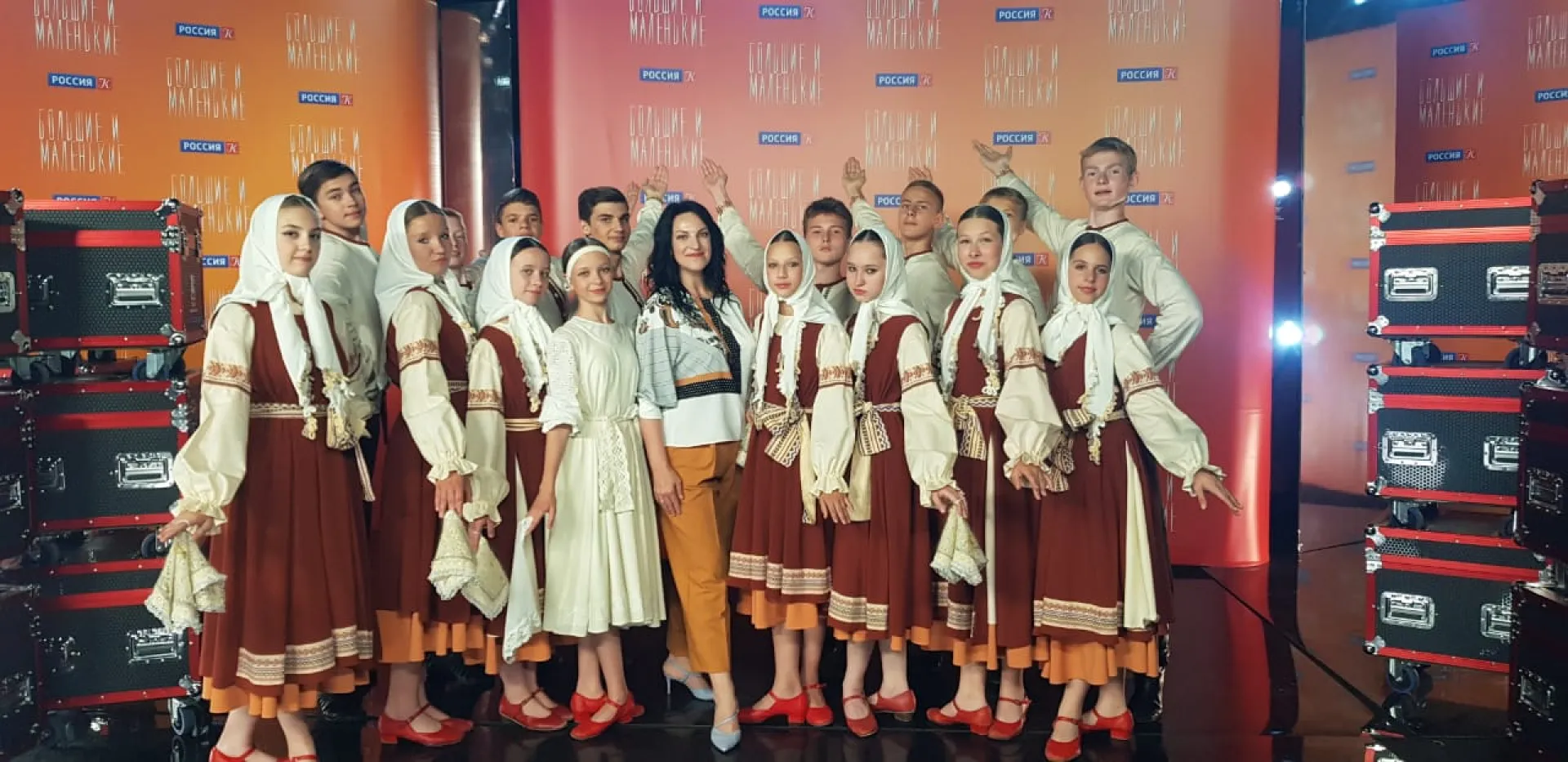 Алтайский хореографический ансамбль выступил на федеральном канале Алтайский хореографический ансамбль выступил на федеральном канале