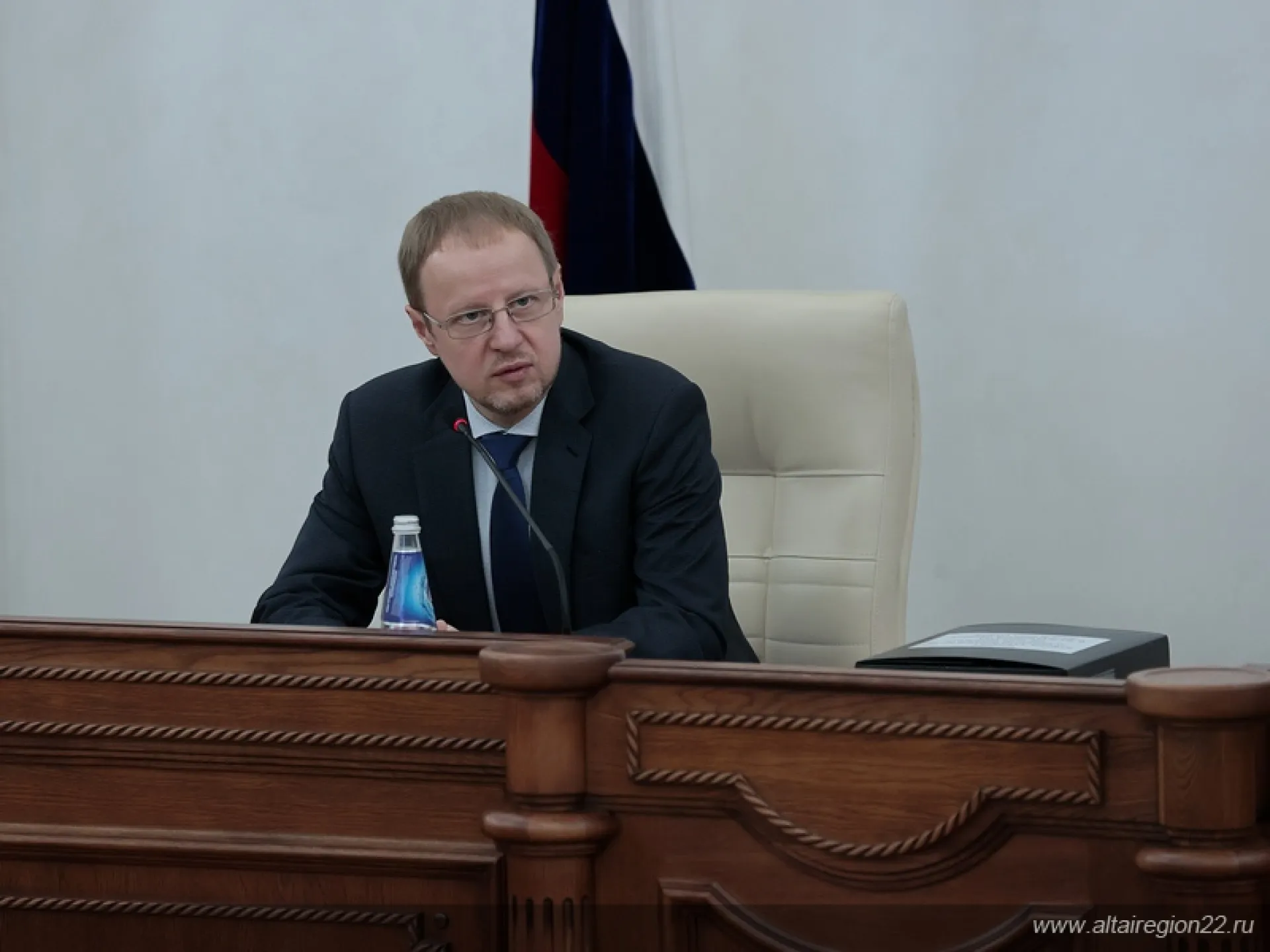 Губернатор внёс в АКЗС законопроект о краевом бюджете на 2022 год Губернатор внёс в АКЗС законопроект о краевом бюджете на 2022 год