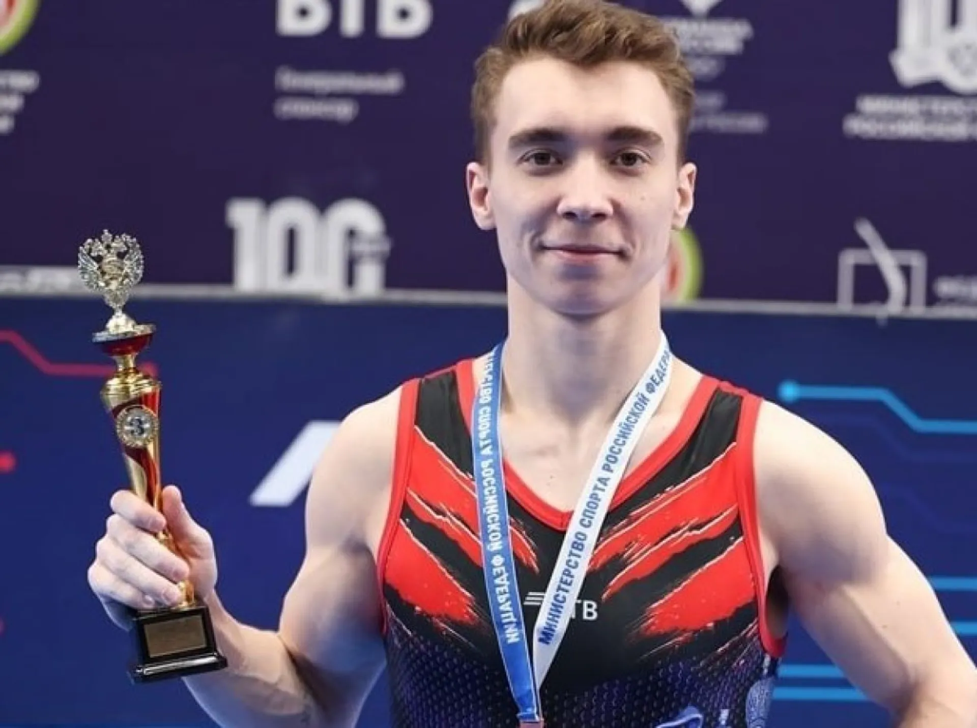Алтайский спортсмен стал призёром чемпионата России в гимнастическом многоборье Алтайский спортсмен стал призёром чемпионата России в гимнастическом многоборье
