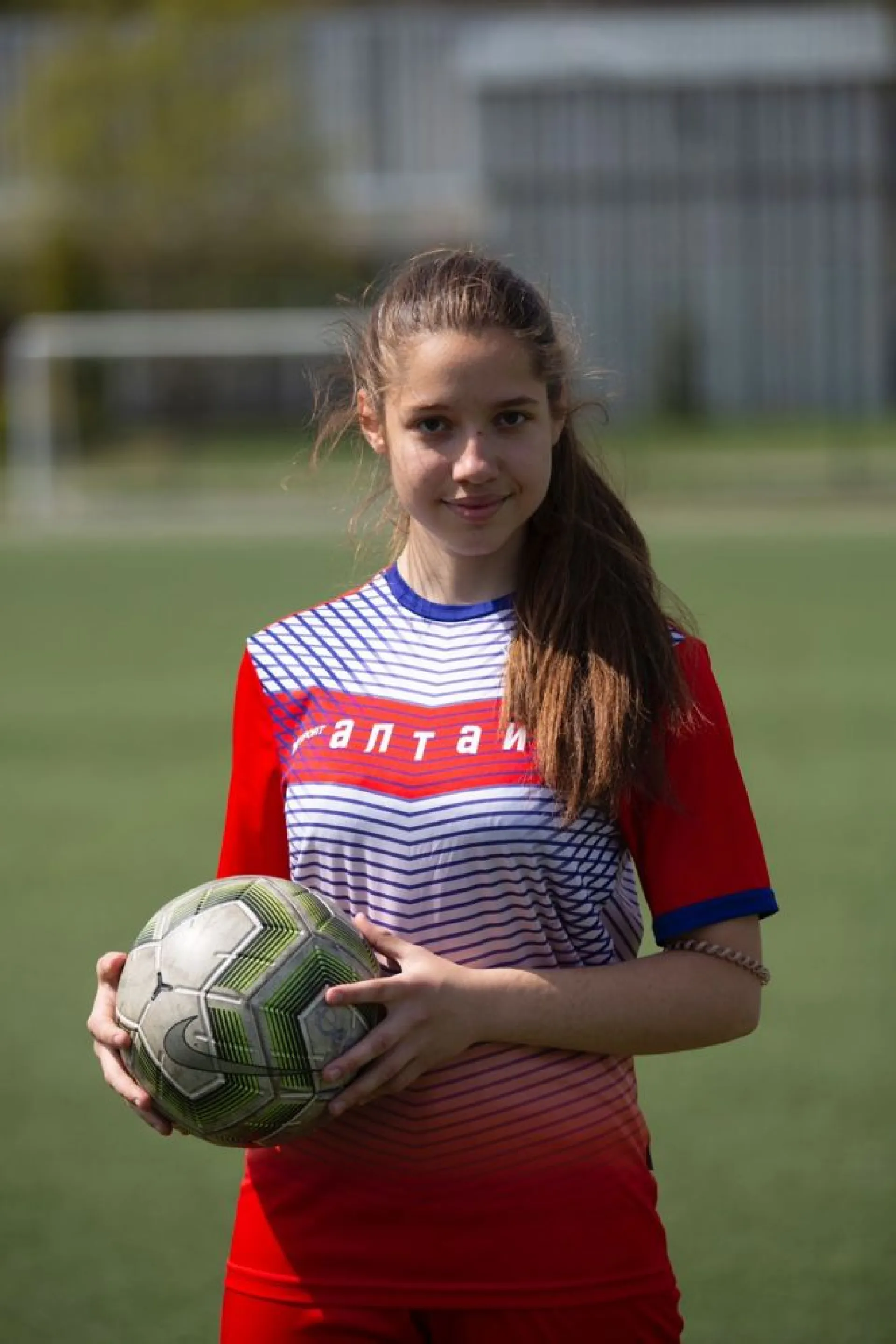 Алтайская спортсменка вошла в состав юниорской сборной России по футболу Алтайская спортсменка вошла в состав юниорской сборной России по футболу