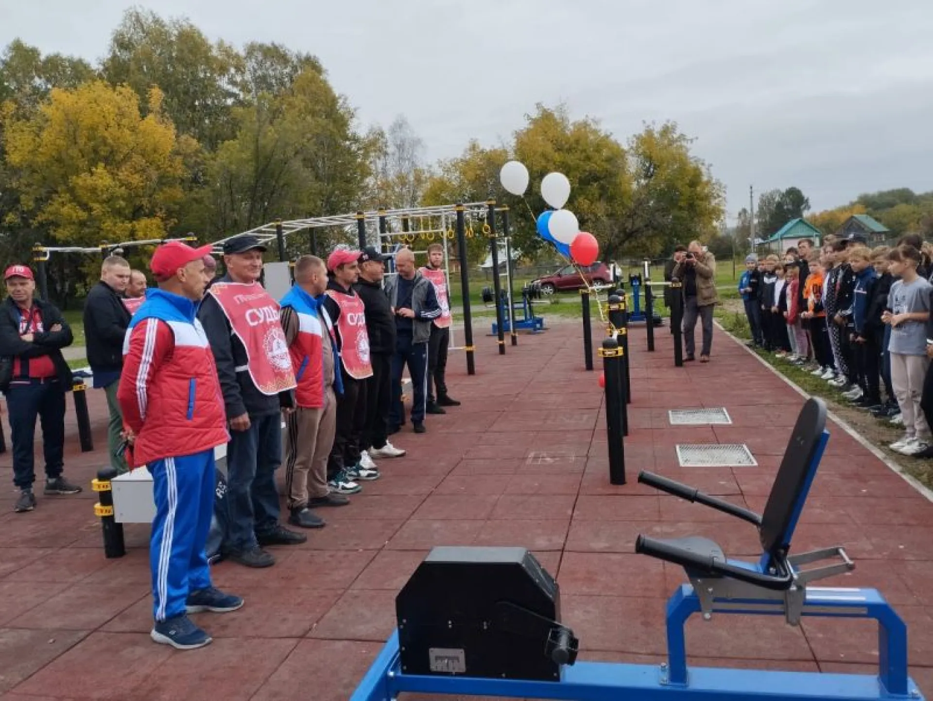 Площадку ГТО открыли в Красногорском районе Площадку ГТО открыли в Красногорском районе
