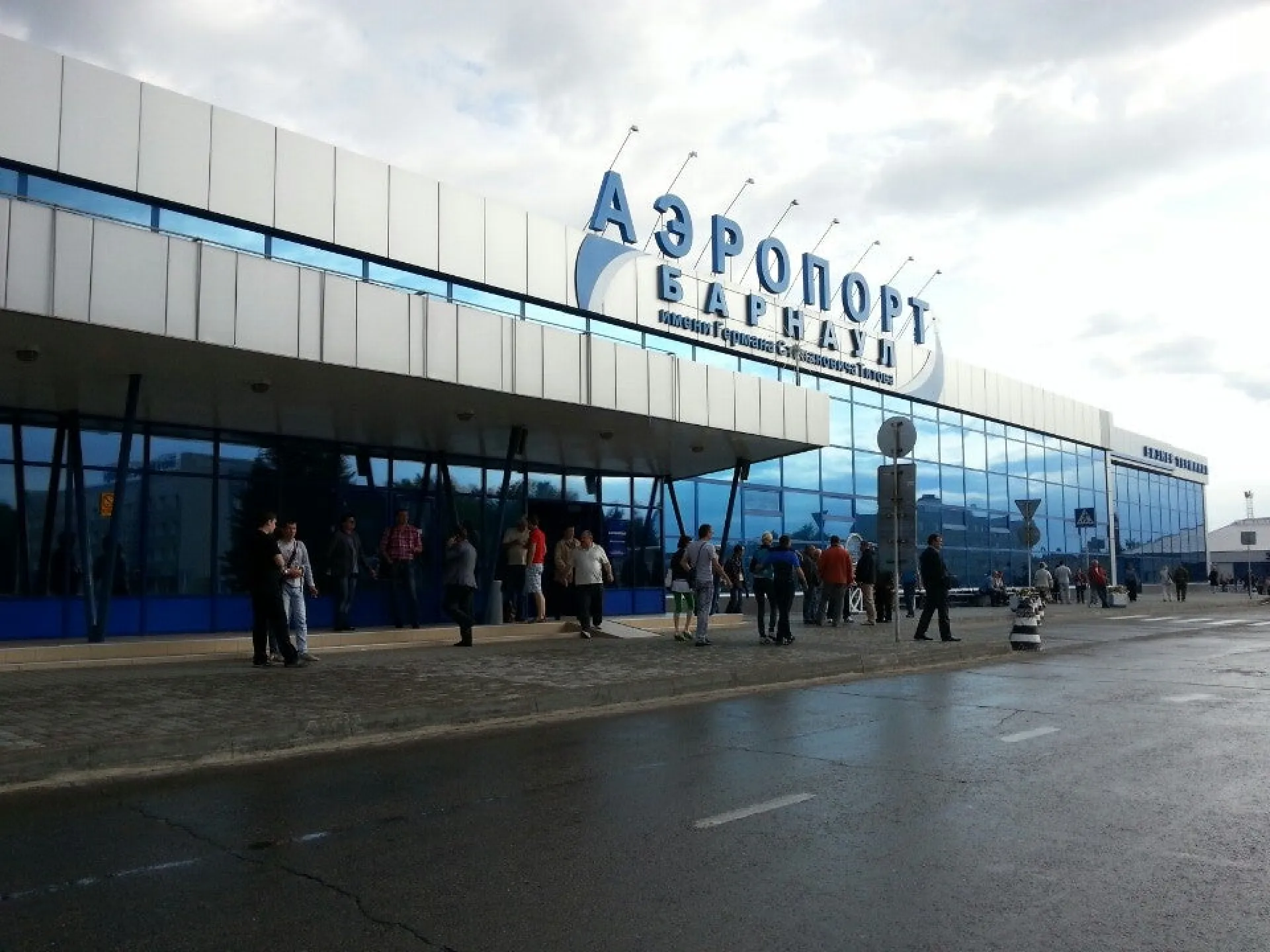 В барнаульском аэропорту снизился трафик по сравнению с временами до пандемии В барнаульском аэропорту снизился трафик по сравнению с временами до пандемии