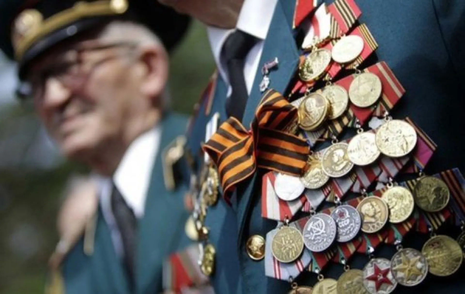 Участникам и инвалидам ВОВ предоставят бесплатные звонки в честь Дня Победы по России