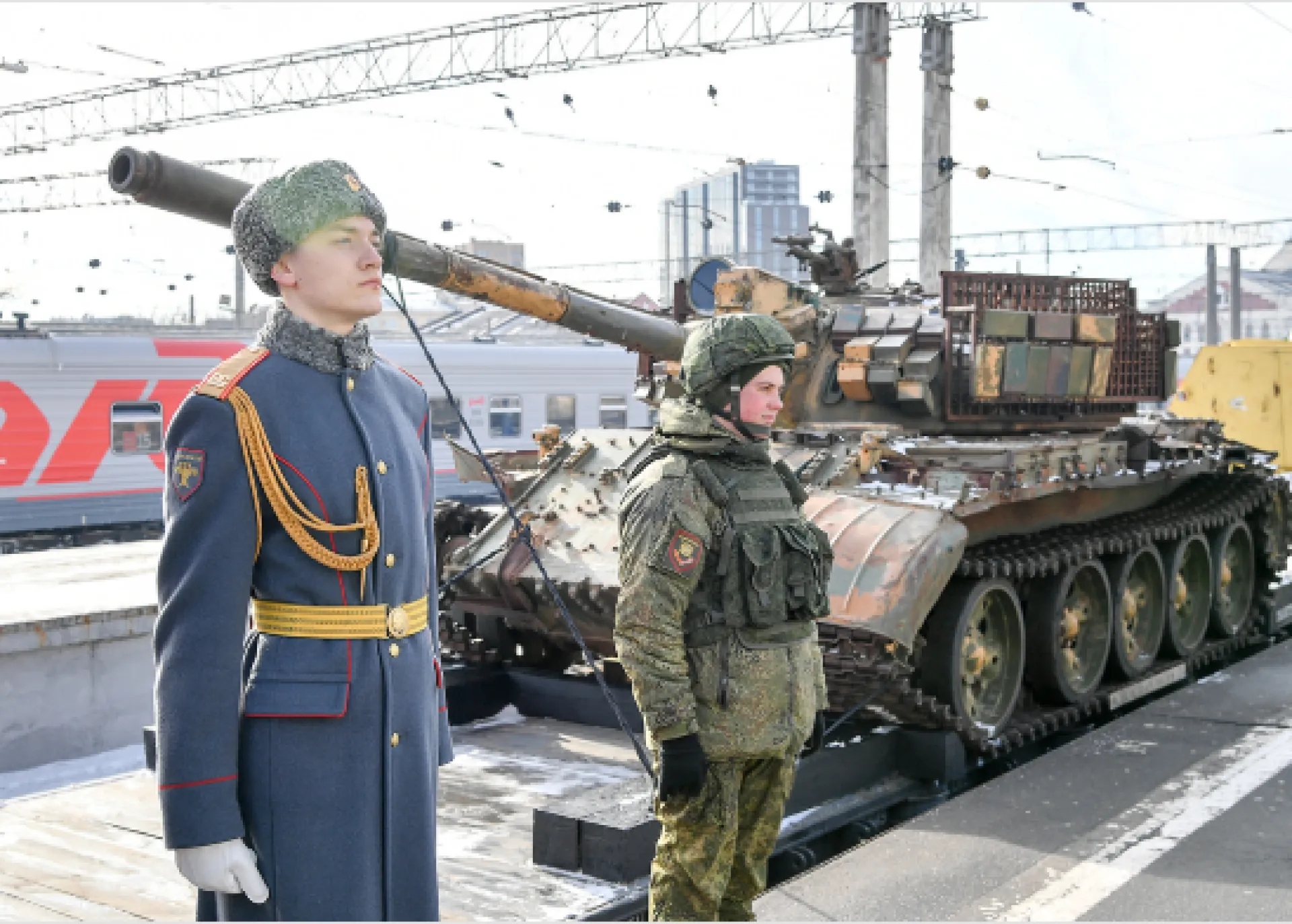 Поезд с трофейным оружием сирийских боевиков приедет в Алтайский край
