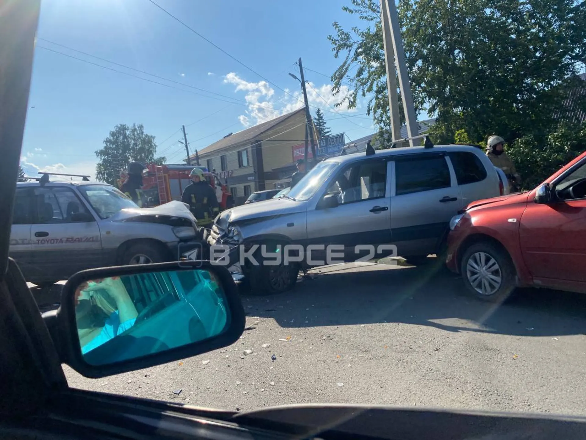 Массовое ДТП произошло в Барнауле Массовое ДТП произошло в Барнауле