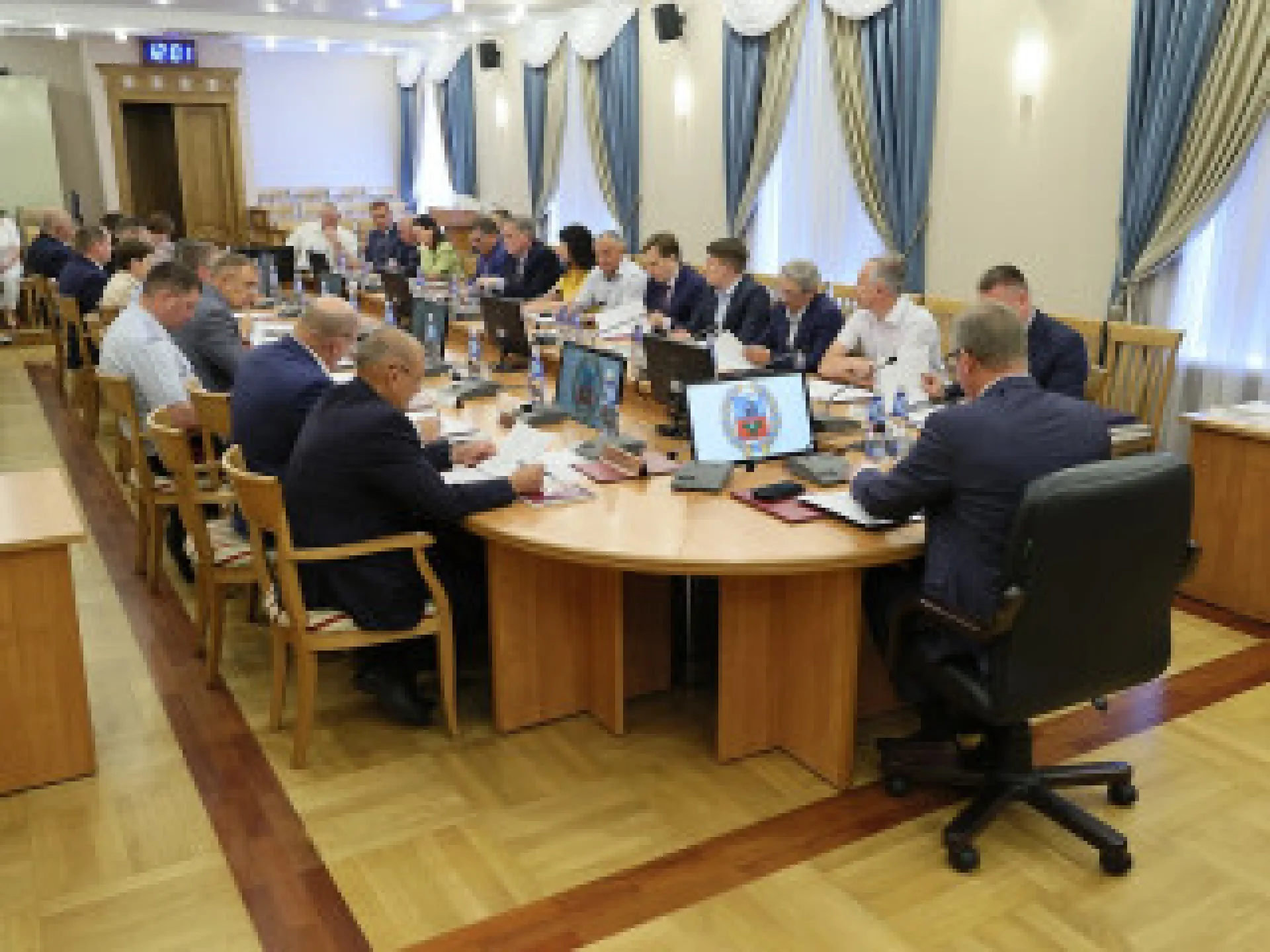 Заседание антинаркотической комиссии провели в Алтайском крае Заседание антинаркотической комиссии провели в Алтайском крае
