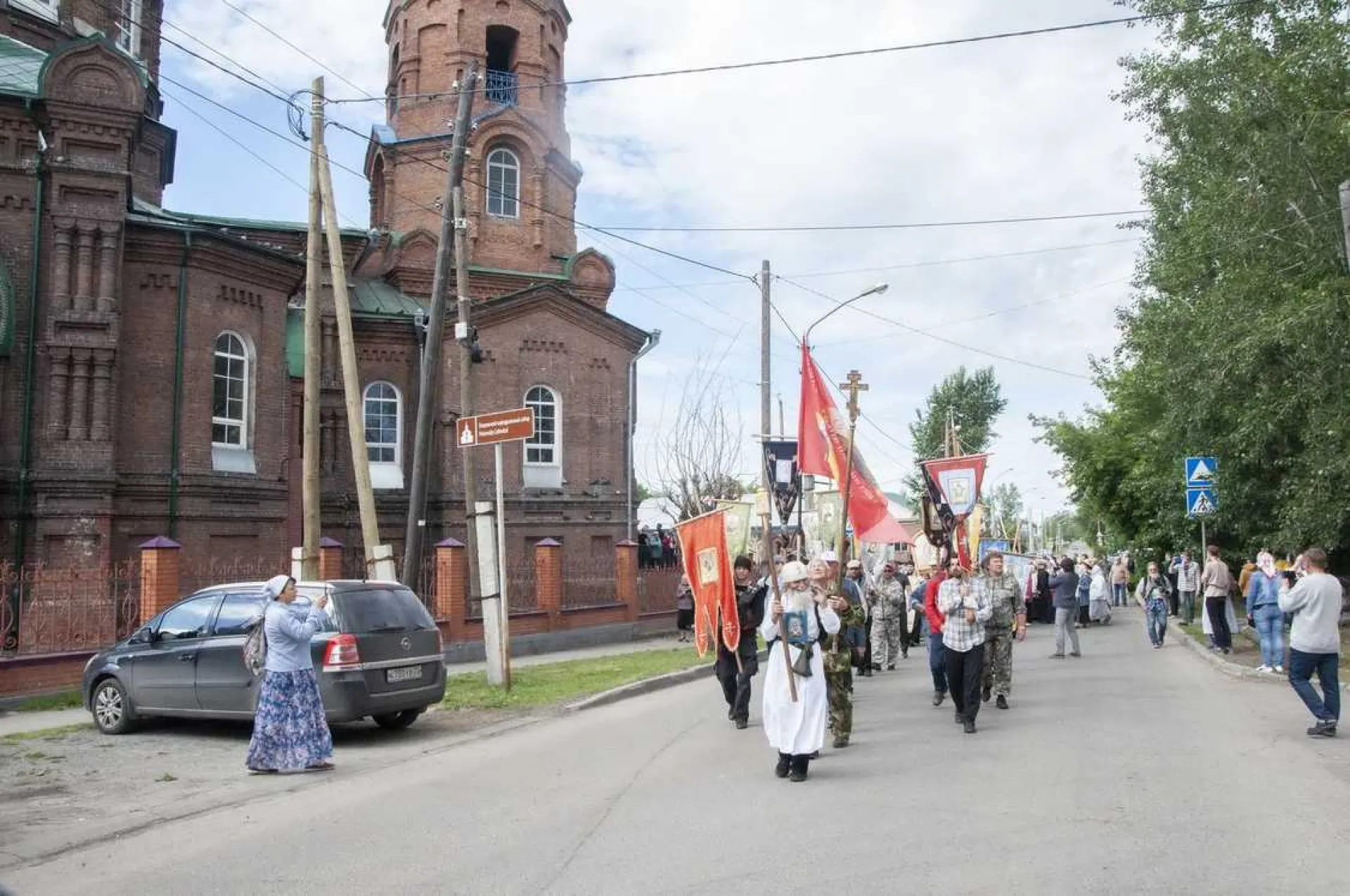 В Алтайском крае начался недельный крестный ход В Алтайском крае начался недельный крестный ход