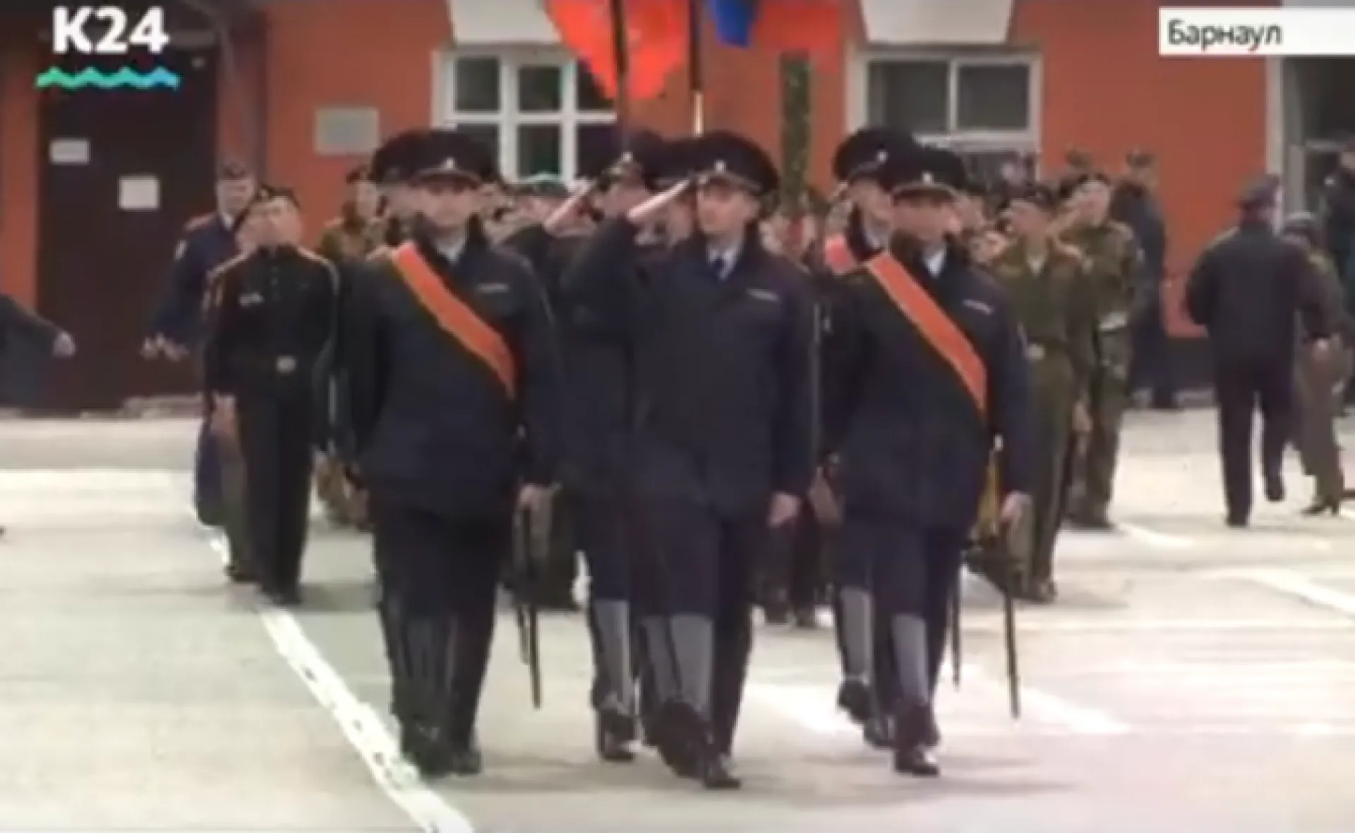 Первая массовая репетиция парада Победы прошла в Барнауле