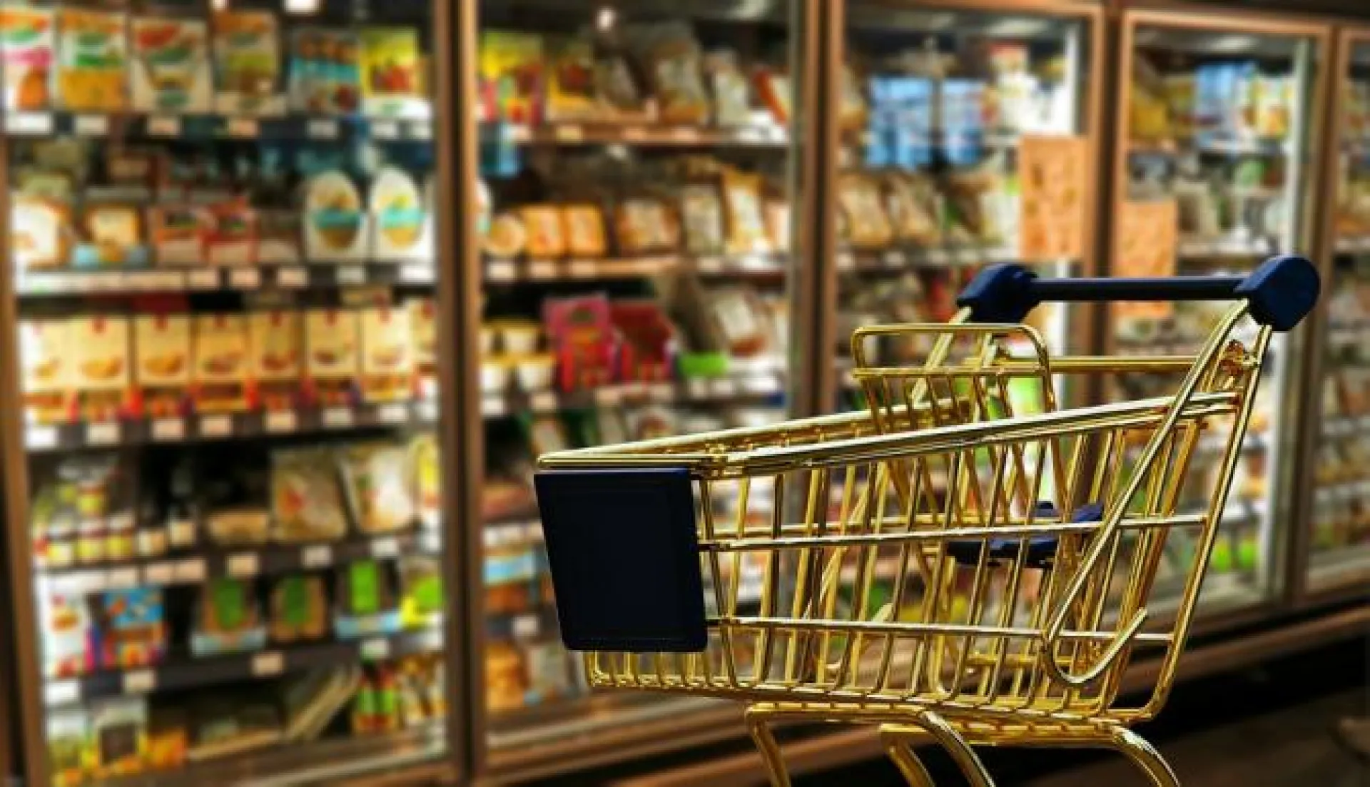 Продавец заплатит штраф 30 тыс. рублей за продажу алкоголя подростку в Алтайском крае
