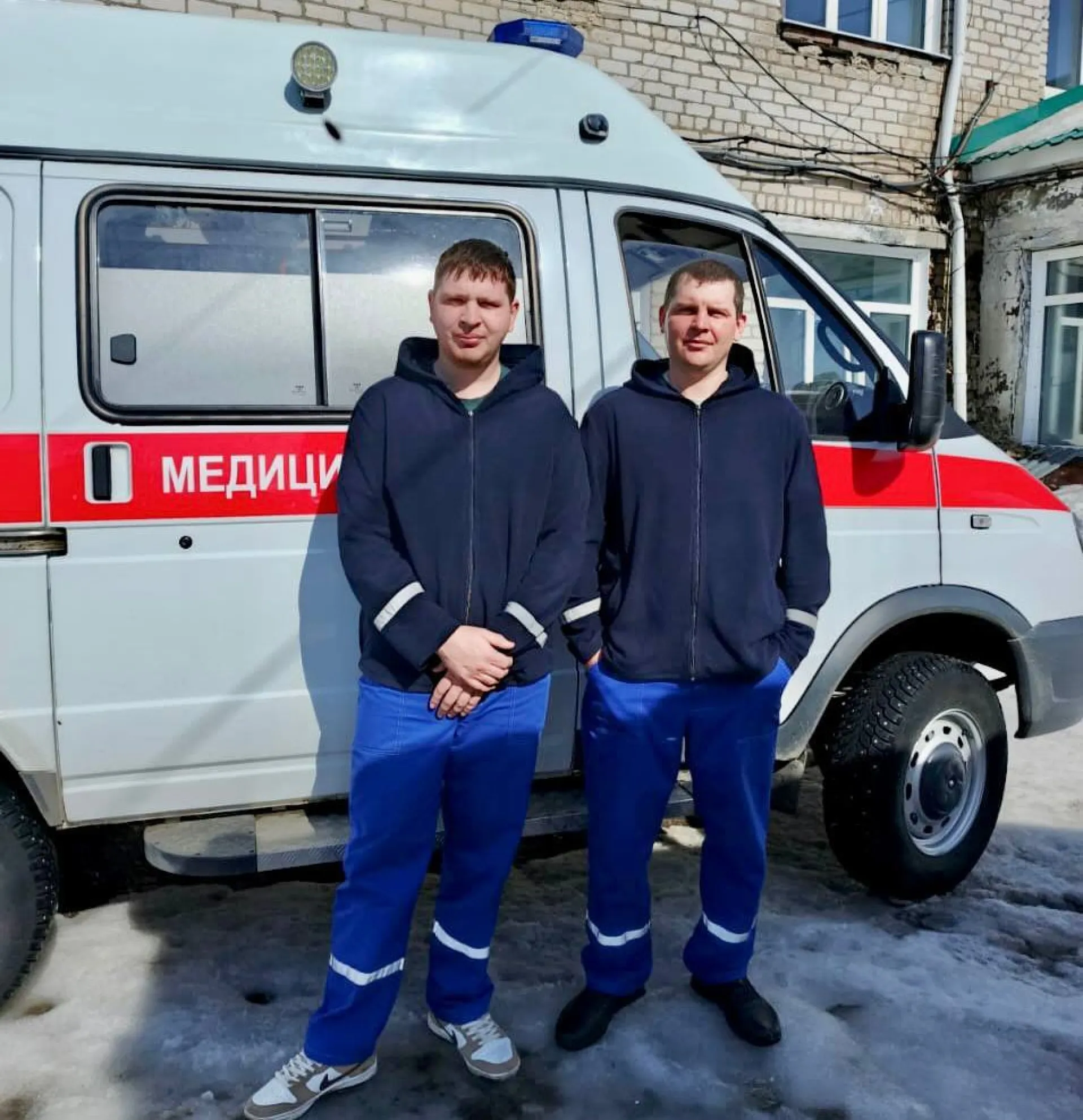 Сотрудники скорой помощи спасли жизнь пациента из Зонального района, который перенёс клиническую смерть Сотрудники скорой помощи спасли жизнь пациента из Зонального района, который перенёс клиническую смерть