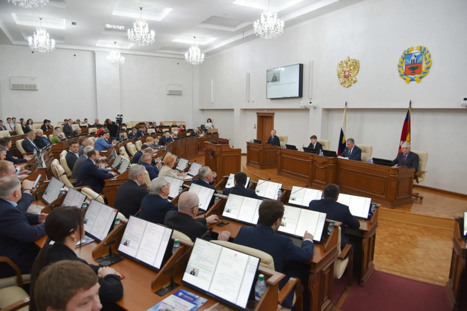 Итоги мартовской сессии краевого Законодательного Собрания Итоги мартовской сессии краевого Законодательного Собрания