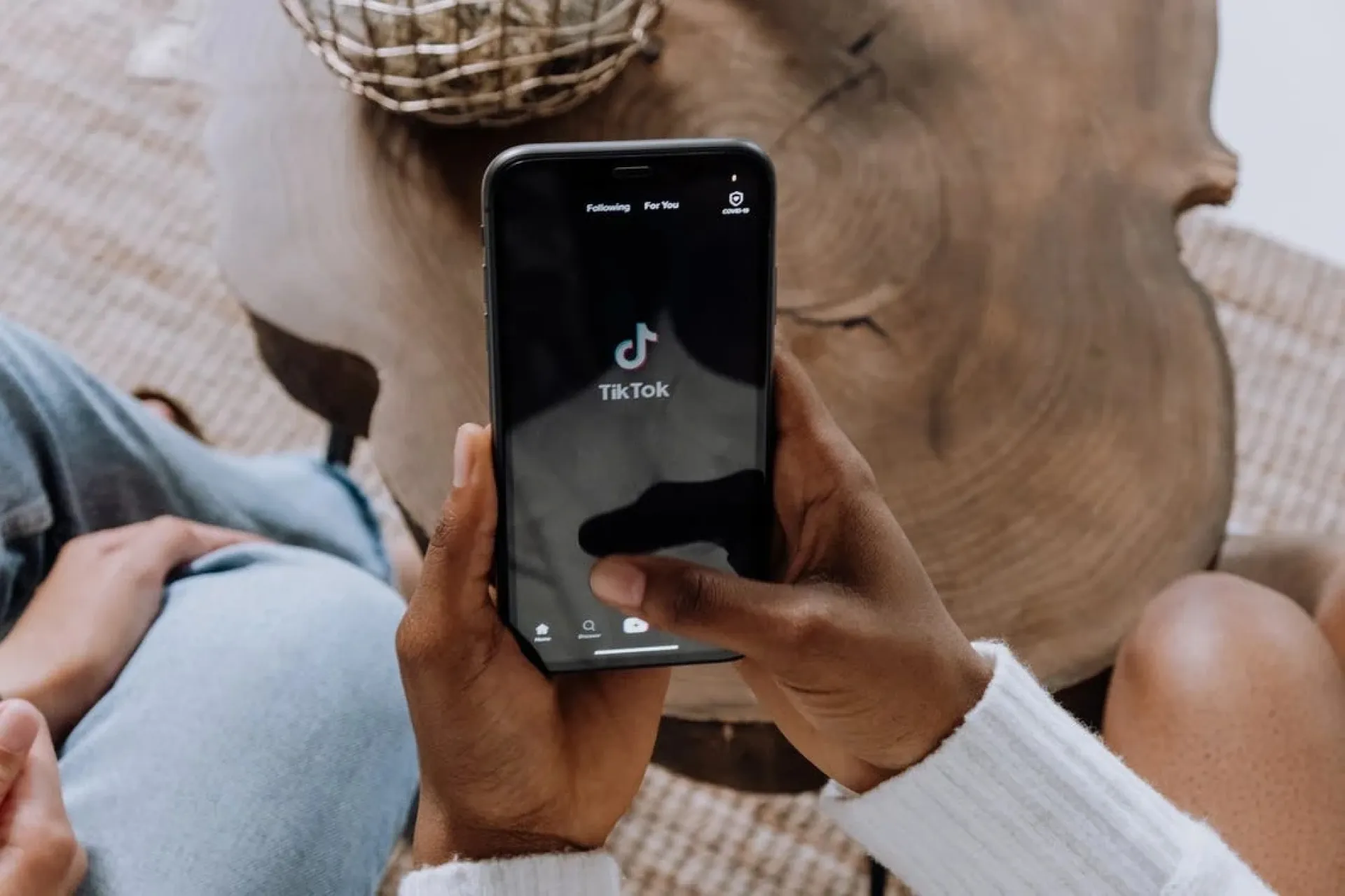TikTok вновь можно скачать в российском App Store
