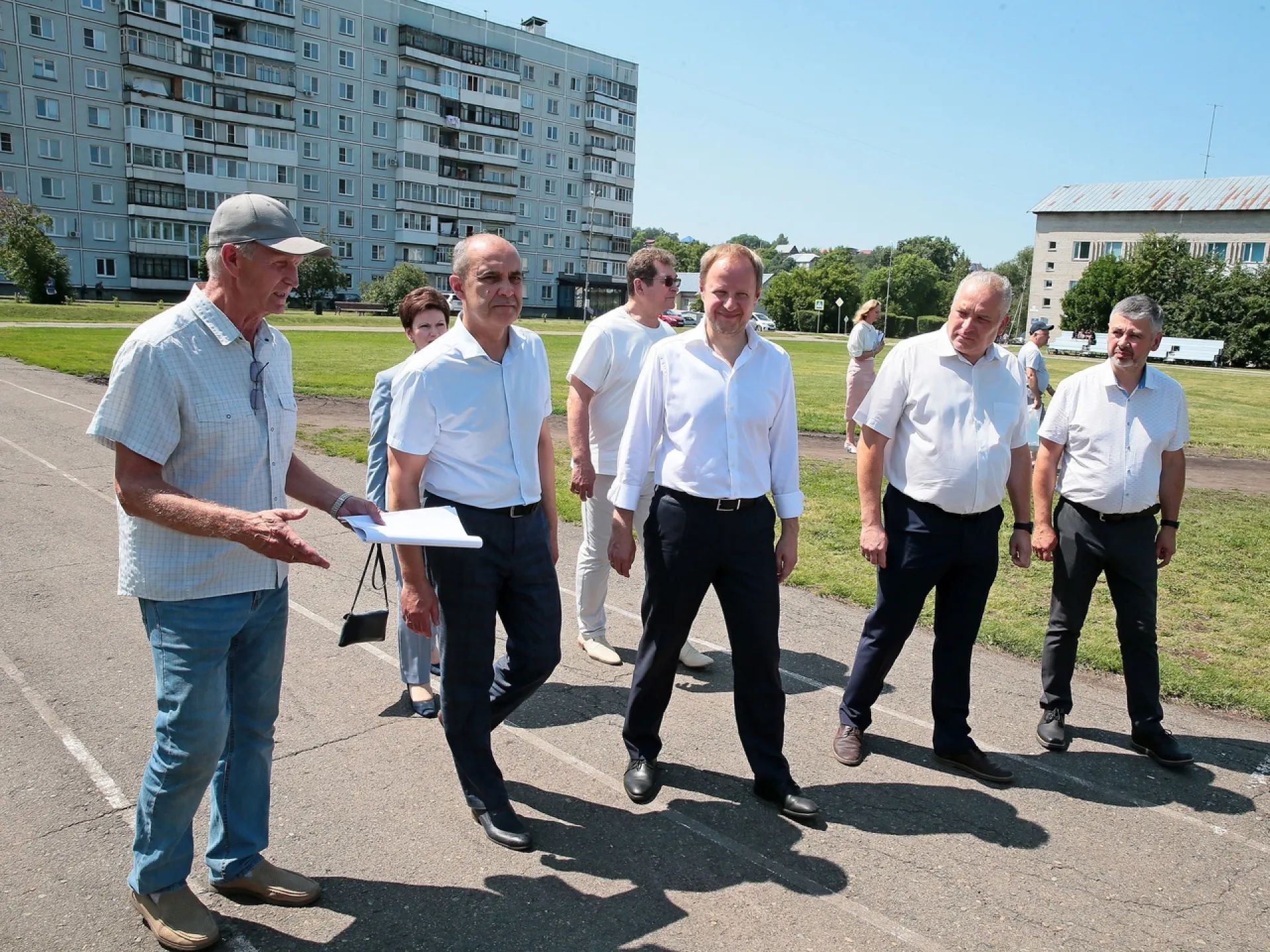 В Белокурихе построят новый стадион при поддержке местных санаториев В Белокурихе построят новый стадион при поддержке местных санаториев
