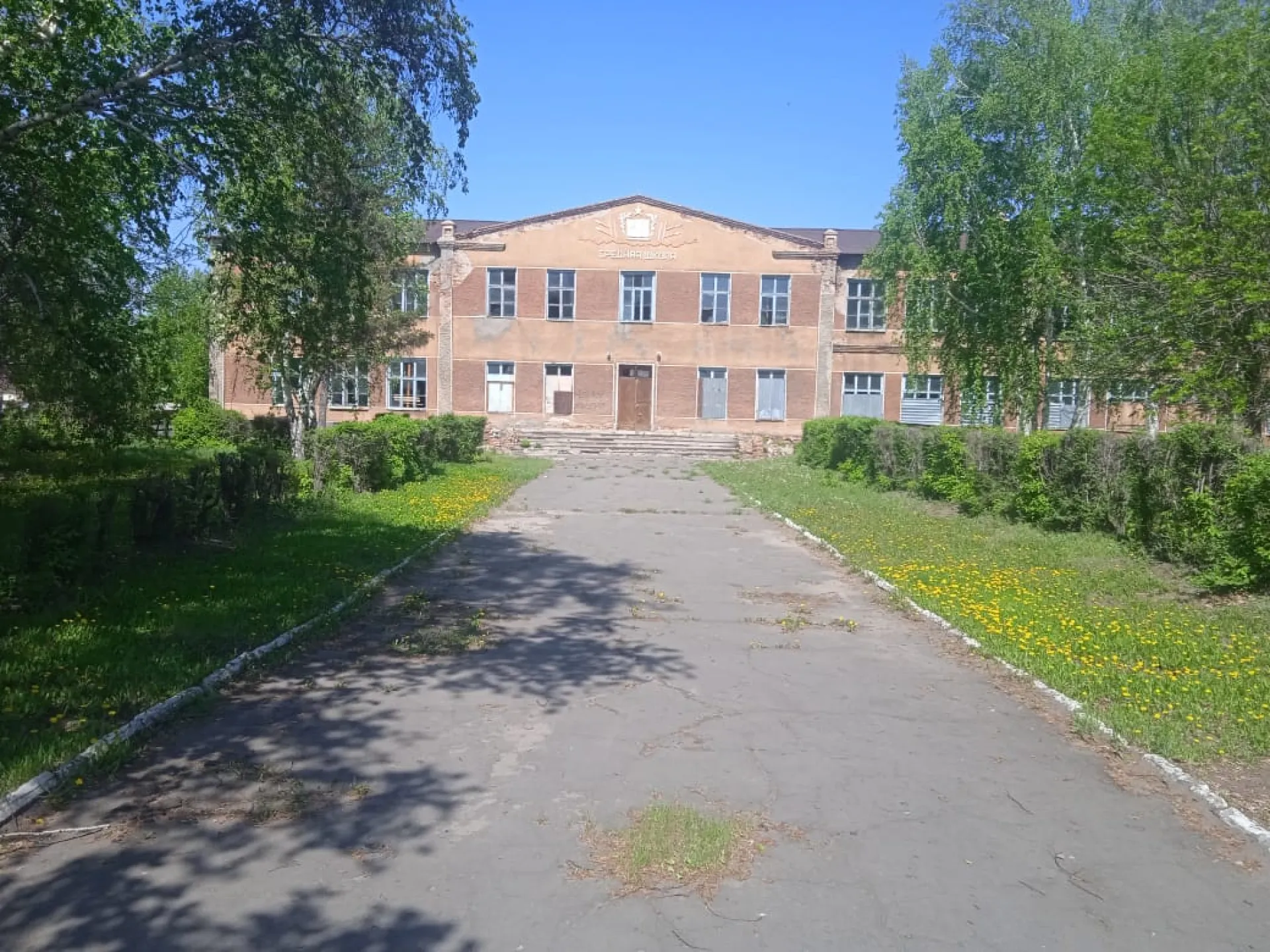 Дополнительные места для младших классов появятся в Завьяловской школе после капремонта Дополнительные места для младших классов появятся в Завьяловской школе после капремонта
