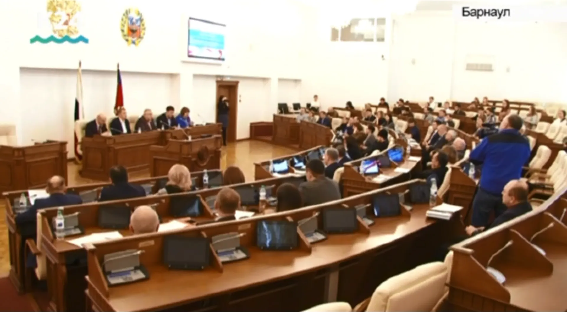 Проблему сохранения парков и лесов обсудили в Барнауле