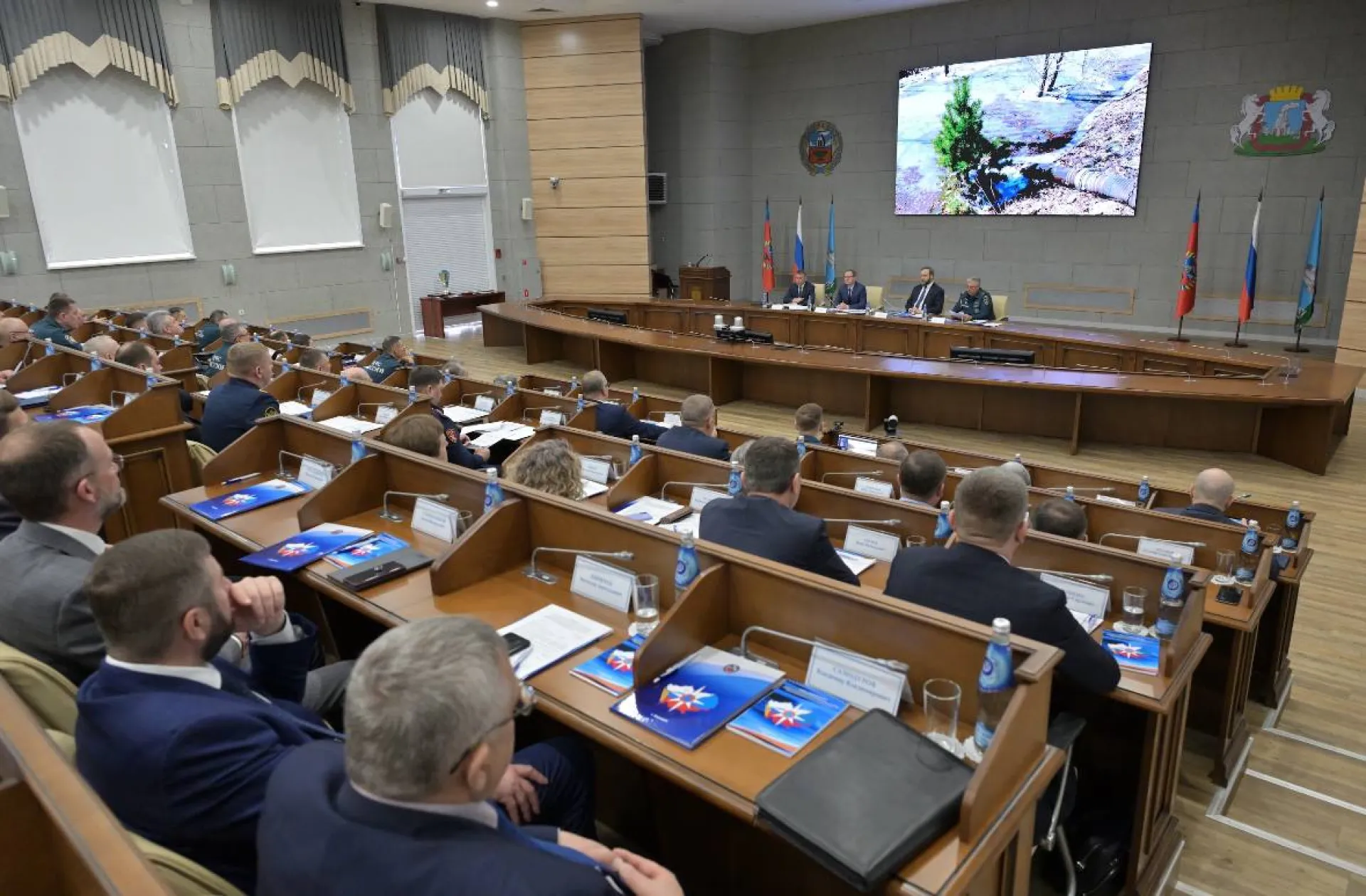 Виктор Томенко: Со всеми сложными обстоятельствами 2024 года мы справились Виктор Томенко: Со всеми сложными обстоятельствами 2024 года мы справились