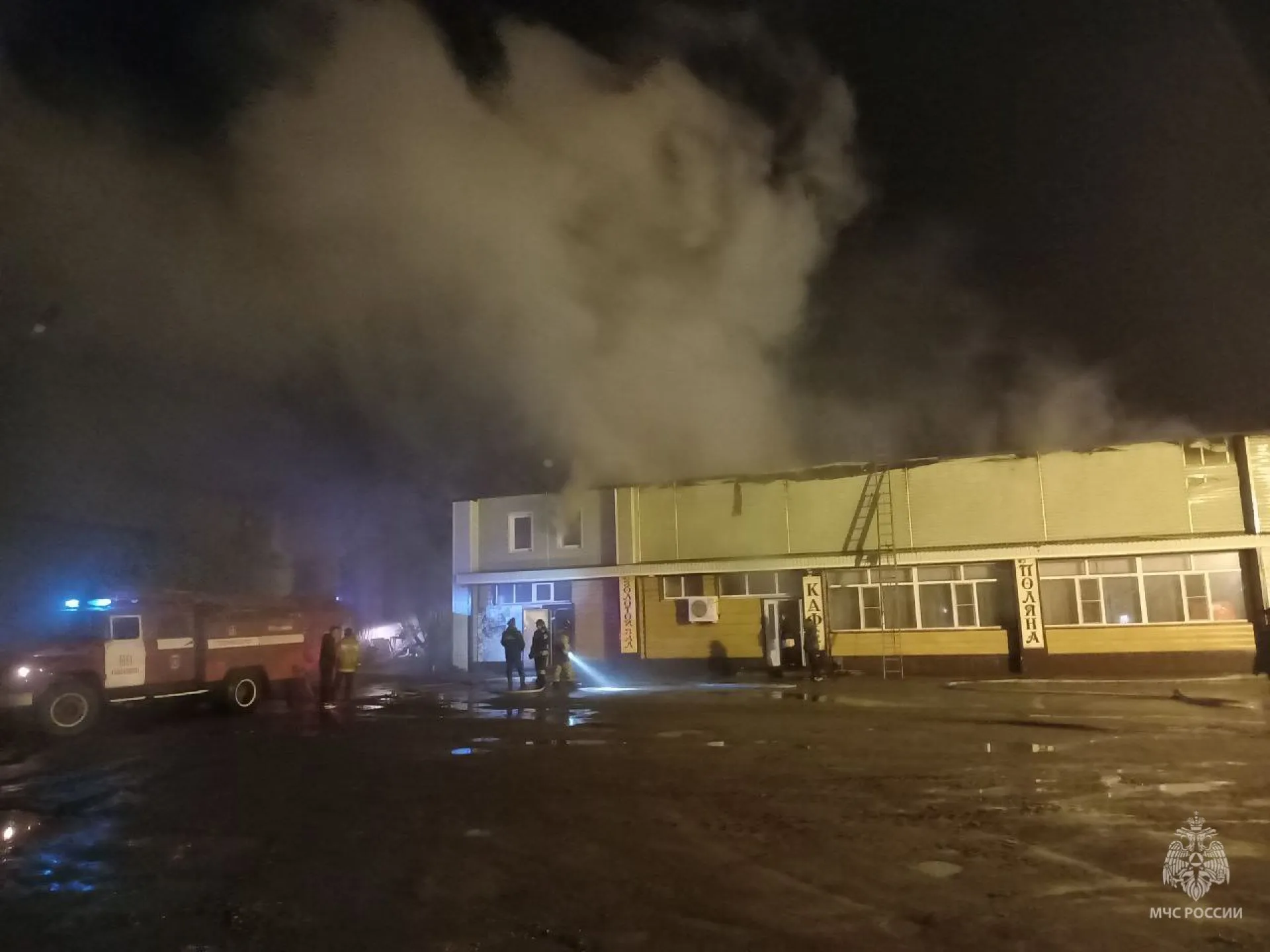 Пекарня загорелась в Павловске Пекарня загорелась в Павловске