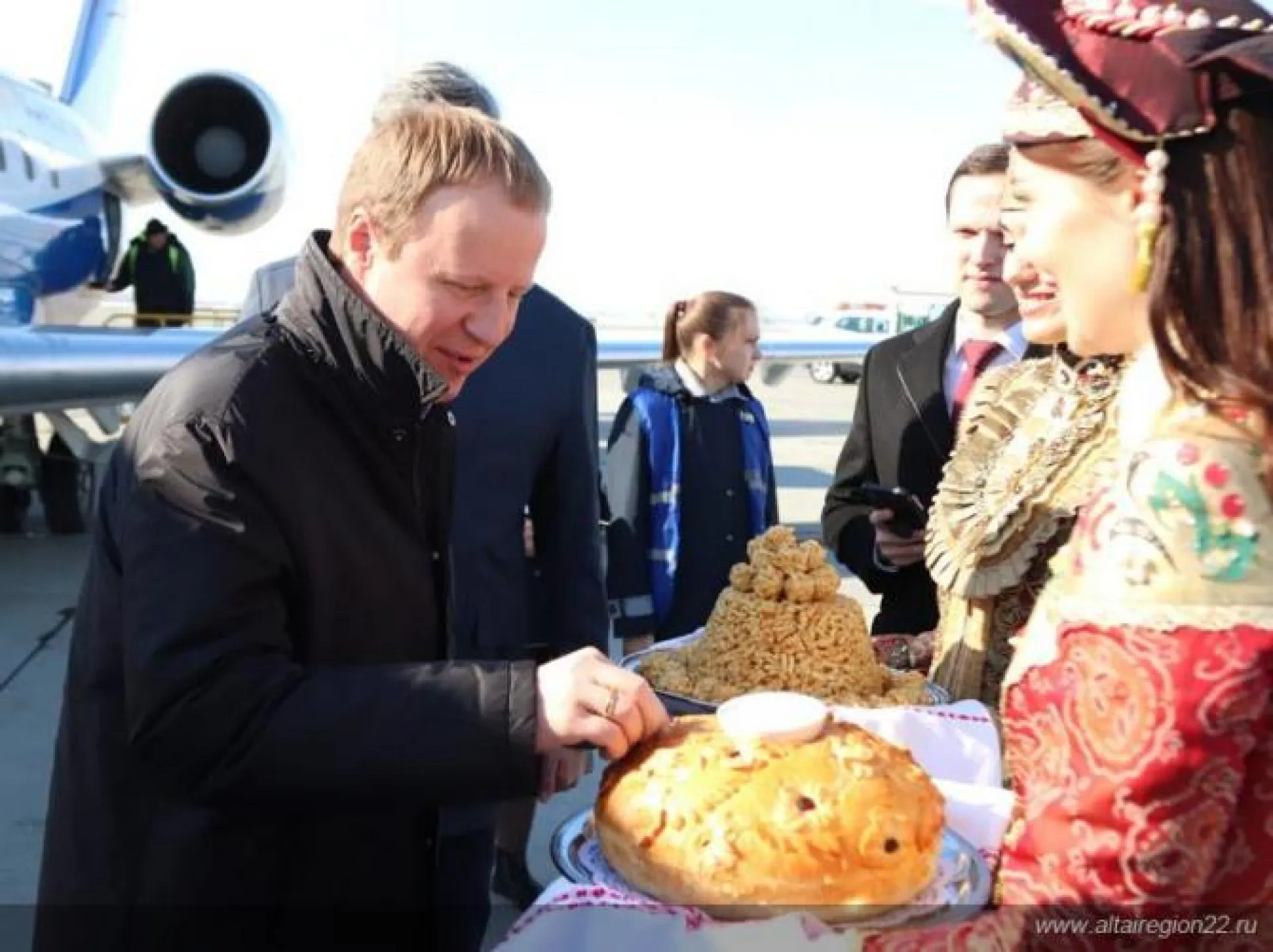 Губернатор Алтайского края Виктор Томенко и глава Республики Татарстан Рустам Минниханов обсудят планы развития сотрудничества регионов