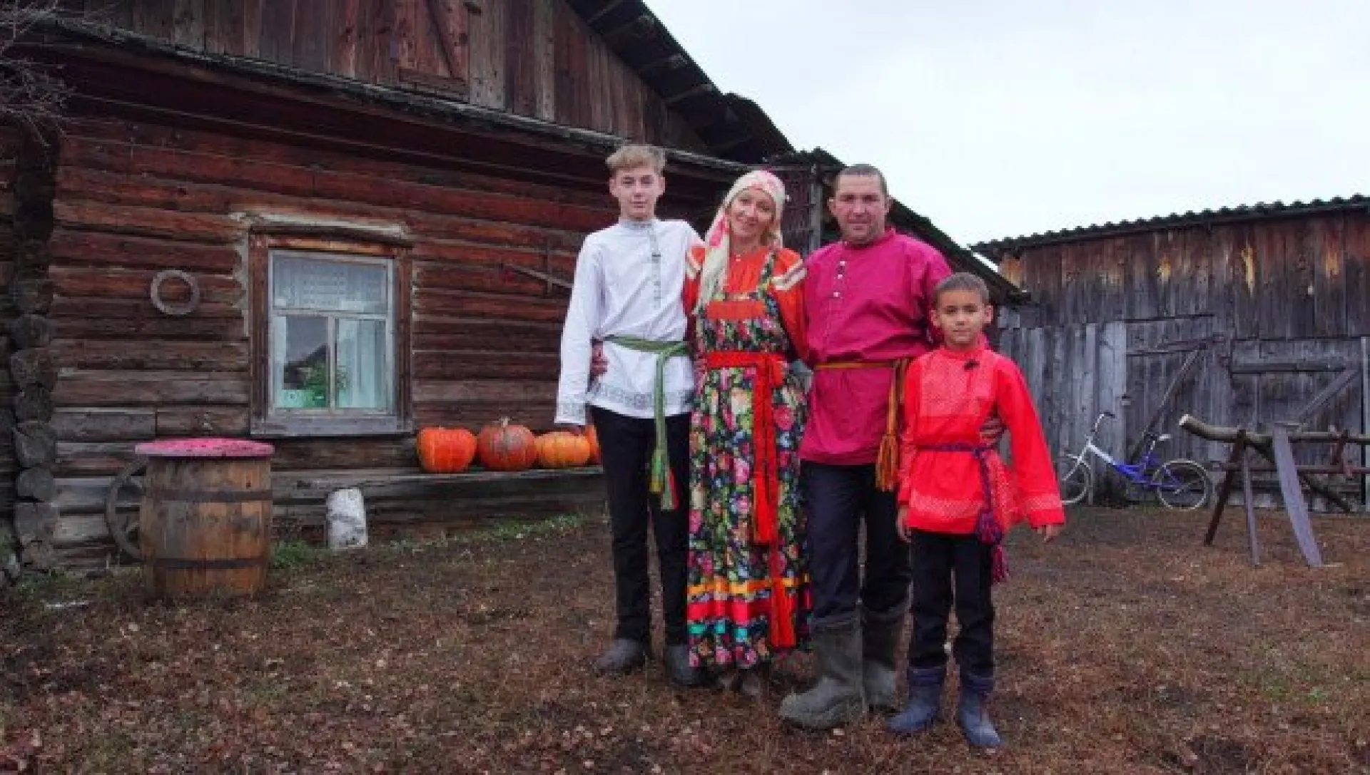 Алтайская семья на неделю поменяется жильём с богачами с Рублёвки Алтайская семья на неделю поменяется жильём с богачами с Рублёвки