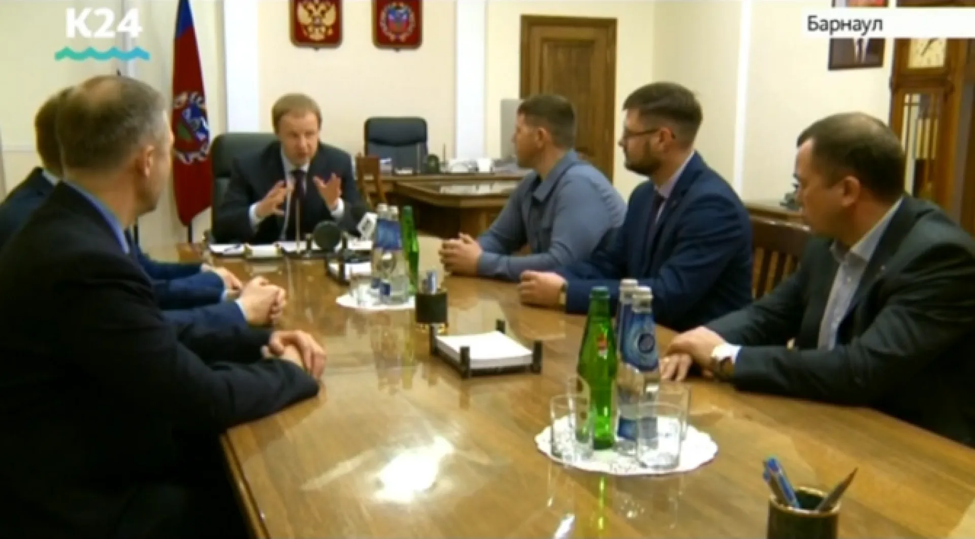 Виктор Томенко встретился с участниками кадрового проекта «Политический лидер»
