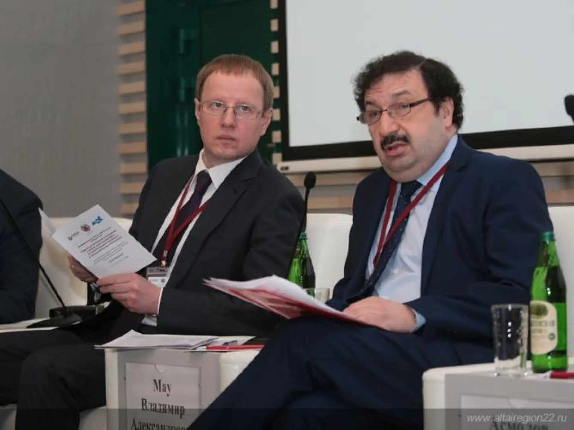 Виктор Томенко и ректор РАНХиГС открыли пленарное заседание научной конференции