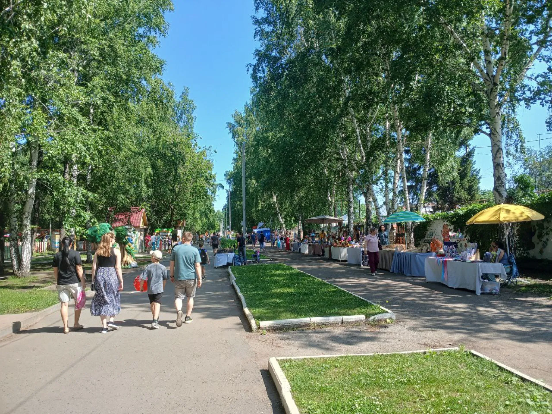 В «Лесной сказке» День России отметят песнями и ярмаркой ремесел В «Лесной сказке» День России отметят песнями и ярмаркой ремесел