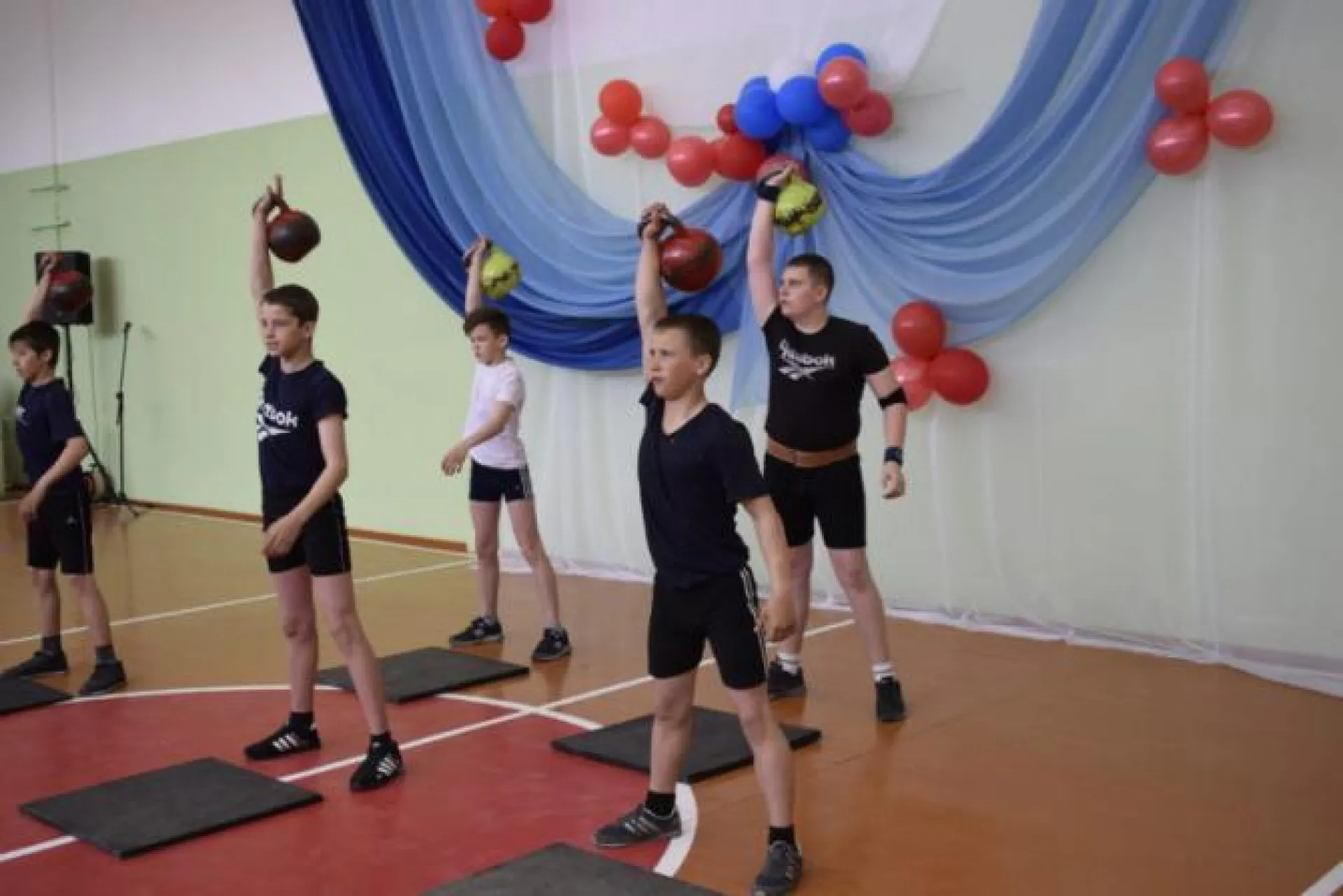 Спортивный зал открыли после капитального ремонта в Алтайском крае Спортивный зал открыли после капитального ремонта в Алтайском крае