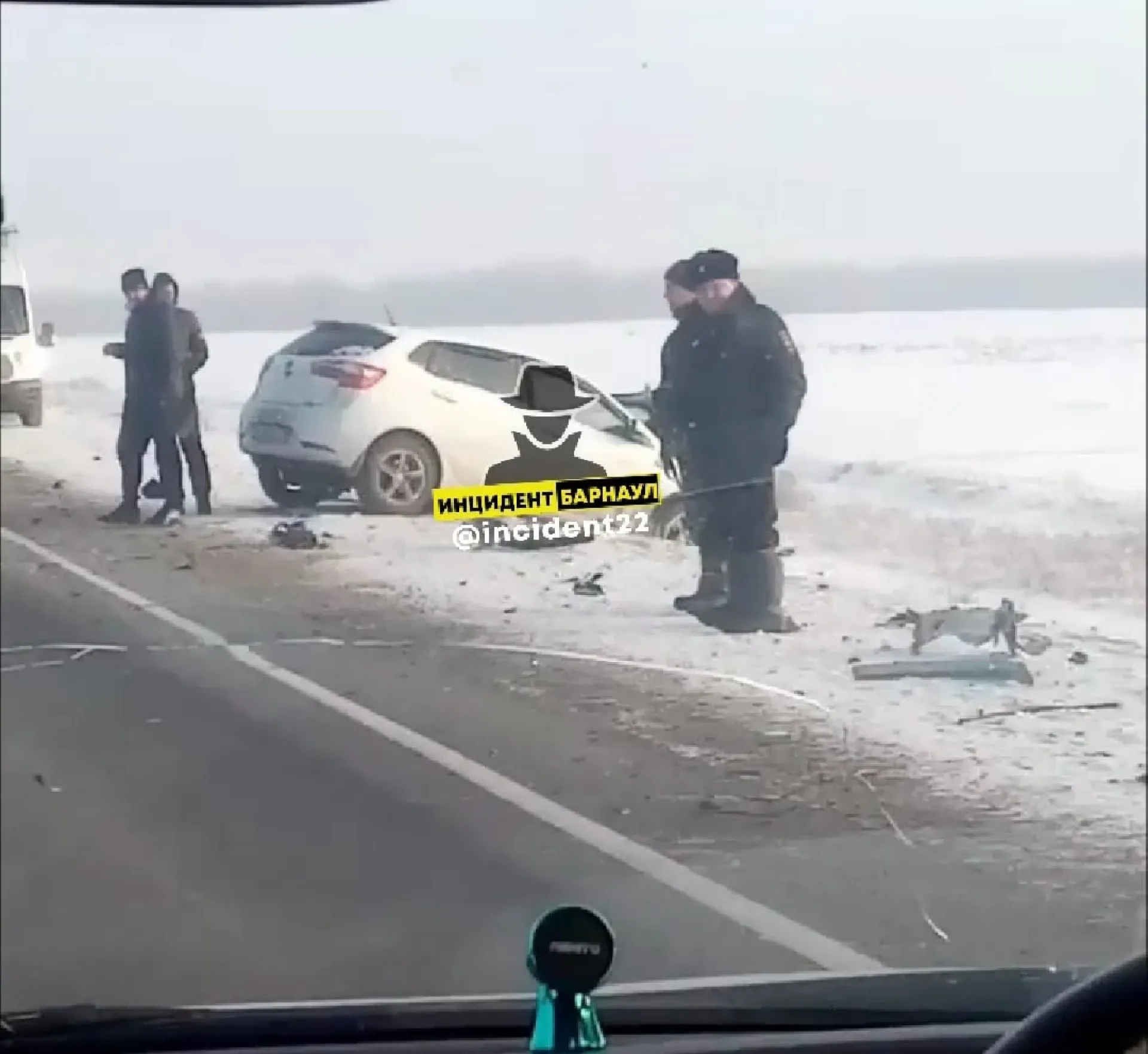 Жесткое ДТП с КамАЗом произошло на трассе Алтайского края Жесткое ДТП с КамАЗом произошло на трассе Алтайского края