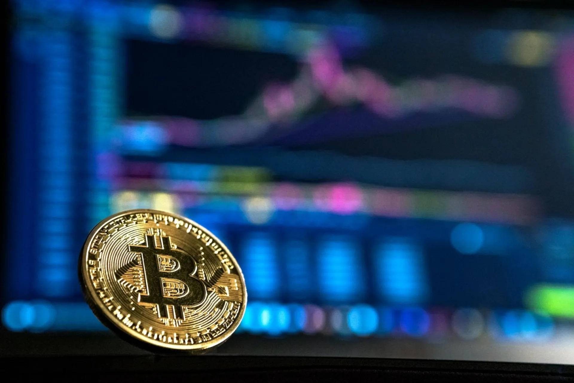 С криптотрейдера из Барнаула взыскали 4 миллиона рублей за неуплату алиментов С криптотрейдера из Барнаула взыскали 4 миллиона рублей за неуплату алиментов