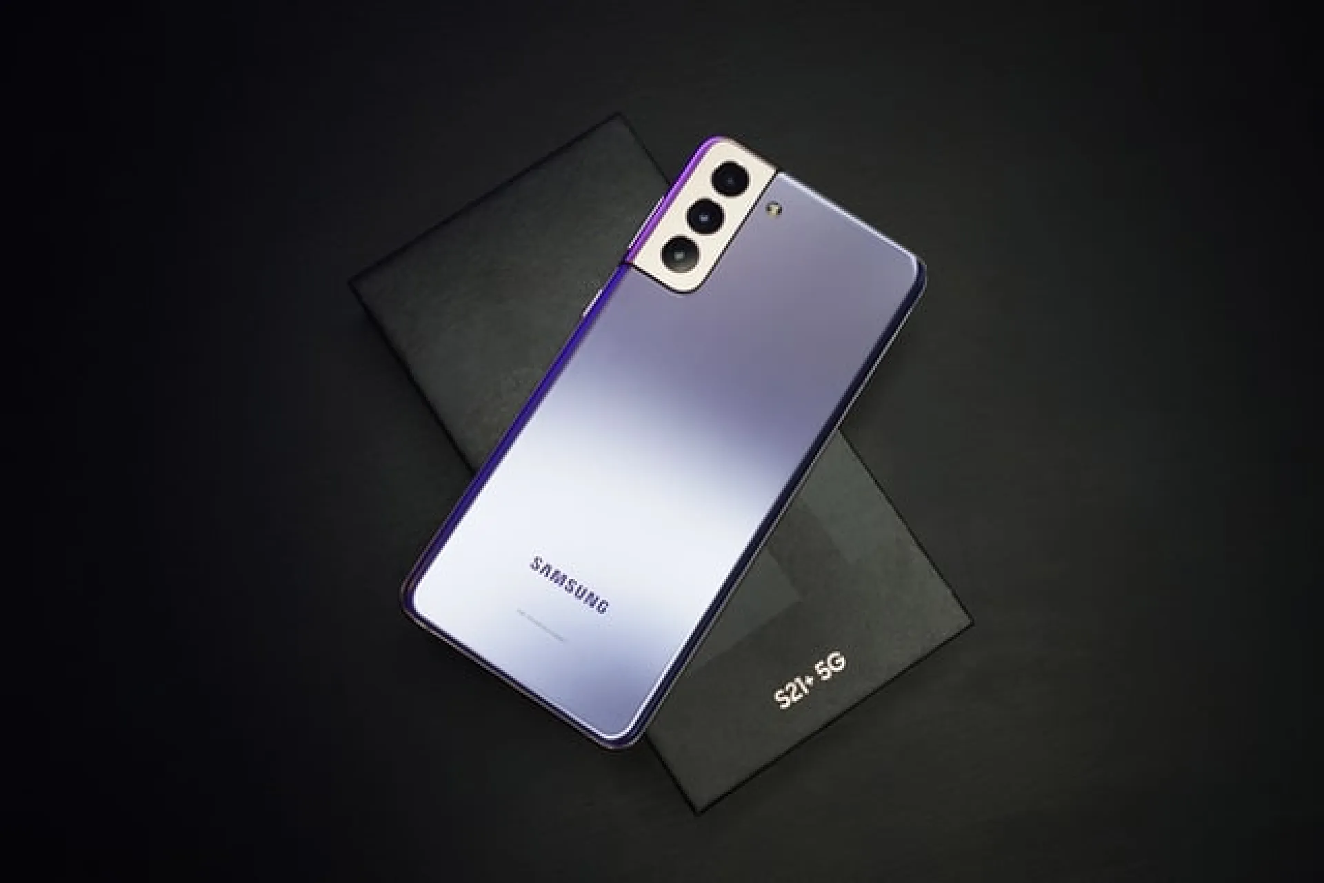 Часть смартфонов Samsung стало невозможно активировать в РФ Часть смартфонов Samsung стало невозможно активировать в РФ