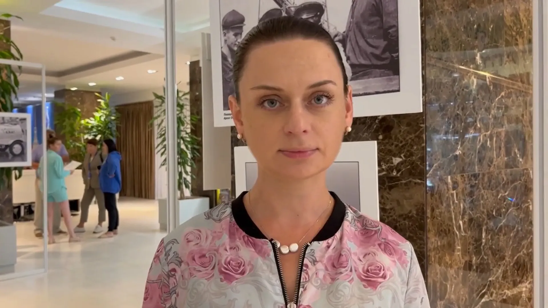 Телеведущая из Донецка поблагодарила Владимира Путина за возможность исторического воссоединения Донбасса и России Телеведущая из Донецка поблагодарила Владимира Путина за возможность исторического воссоединения Донбасса и России