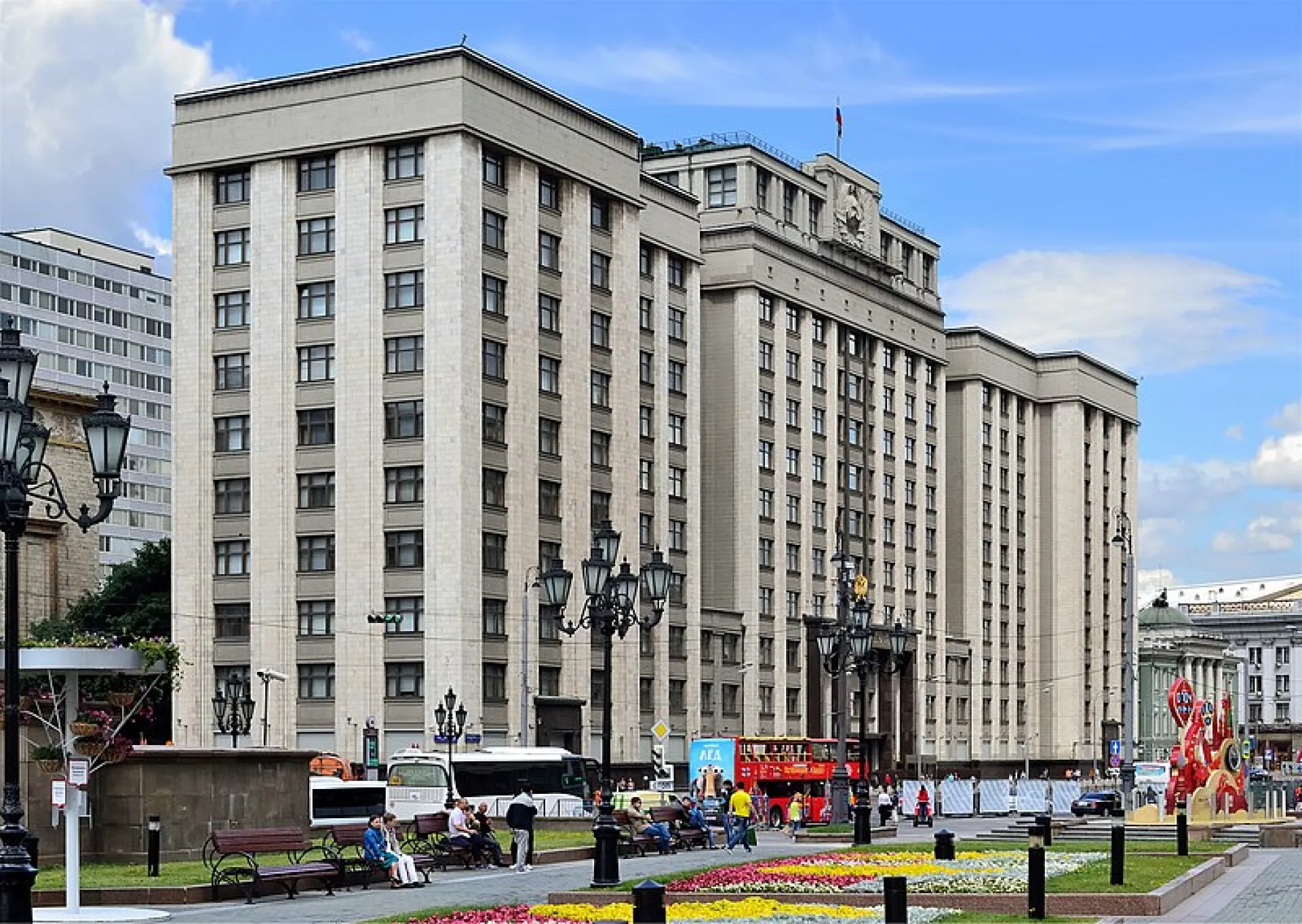 На предприятиях России могут появиться доски почёта На предприятиях России могут появиться доски почёта
