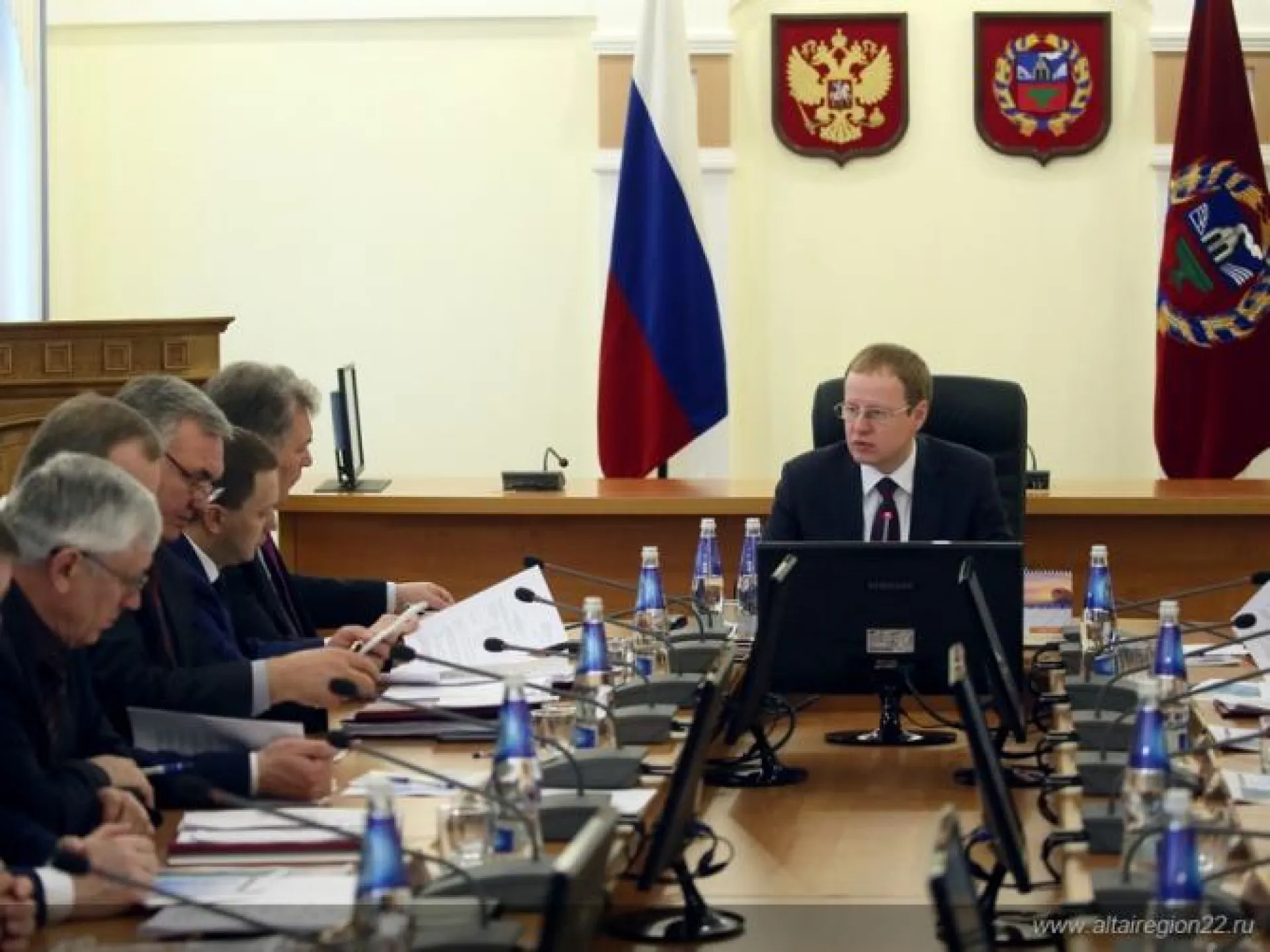 Правительство Алтайского края отчиталось перед Виктором Томенко о работе Правительство Алтайского края отчиталось перед Виктором Томенко о работе