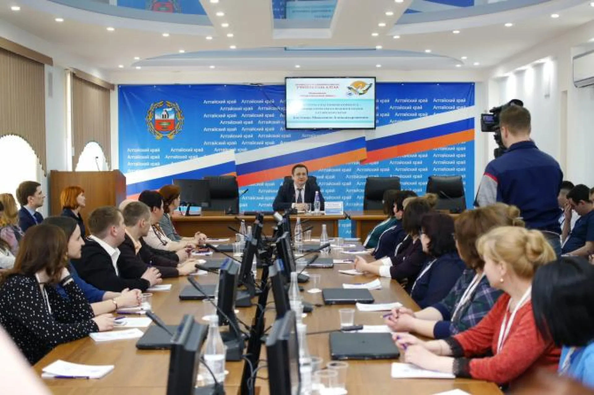 Министр образования Алтайского края встретился с участниками педагогических конкурсов Министр образования Алтайского края встретился с участниками педагогических конкурсов