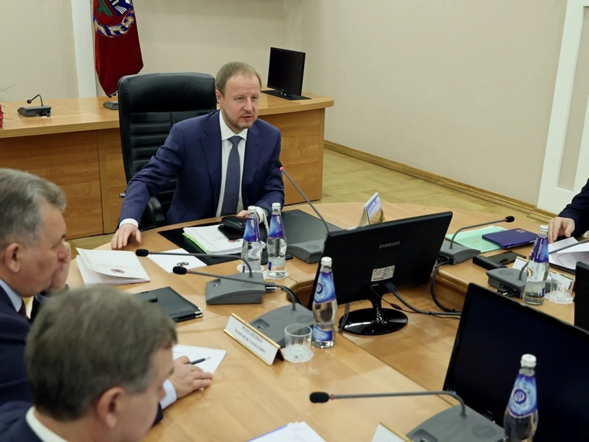 Губернатор направил более 1 миллиарда рублей дополнительной финансовой помощи муниципальным образованиям в Алтайском крае Губернатор направил более 1 миллиарда рублей дополнительной финансовой помощи муниципальным образованиям в Алтайском крае