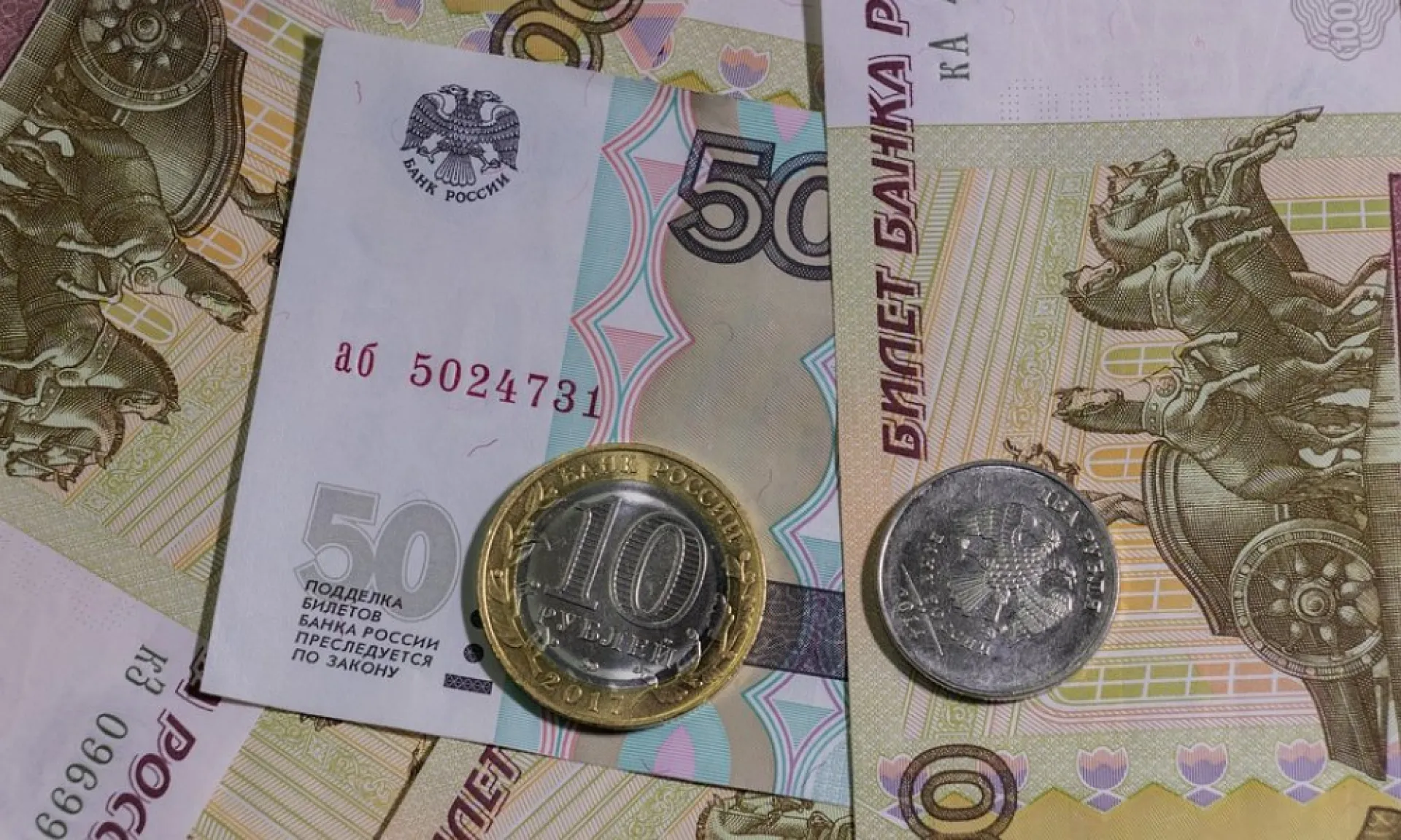 Виктор Томенко прокомментировал неявку депутатов Каменского районного Собрания на сессию по бюджету Виктор Томенко прокомментировал неявку депутатов Каменского районного Собрания на сессию по бюджету