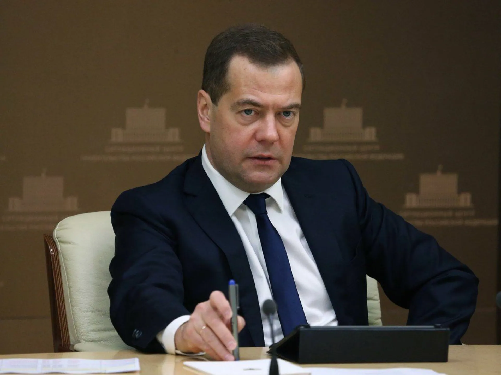 Дмитрий Медведев выделил Алтайскому краю 40 млн рублей Дмитрий Медведев выделил Алтайскому краю 40 млн рублей