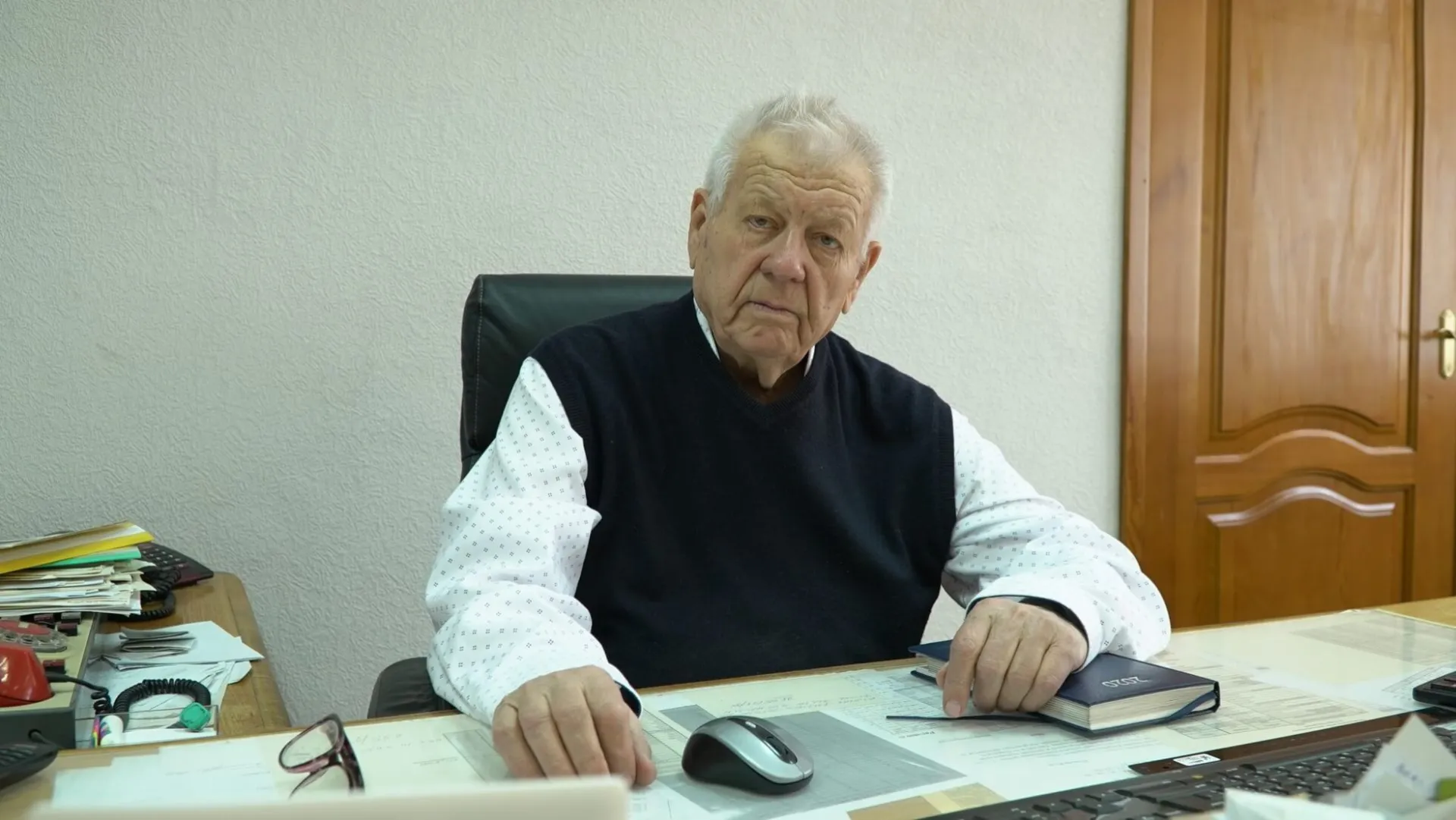 Алтайский промышленник Лев Калёнов получил звание Героя Труда Алтайский промышленник Лев Калёнов получил звание Героя Труда