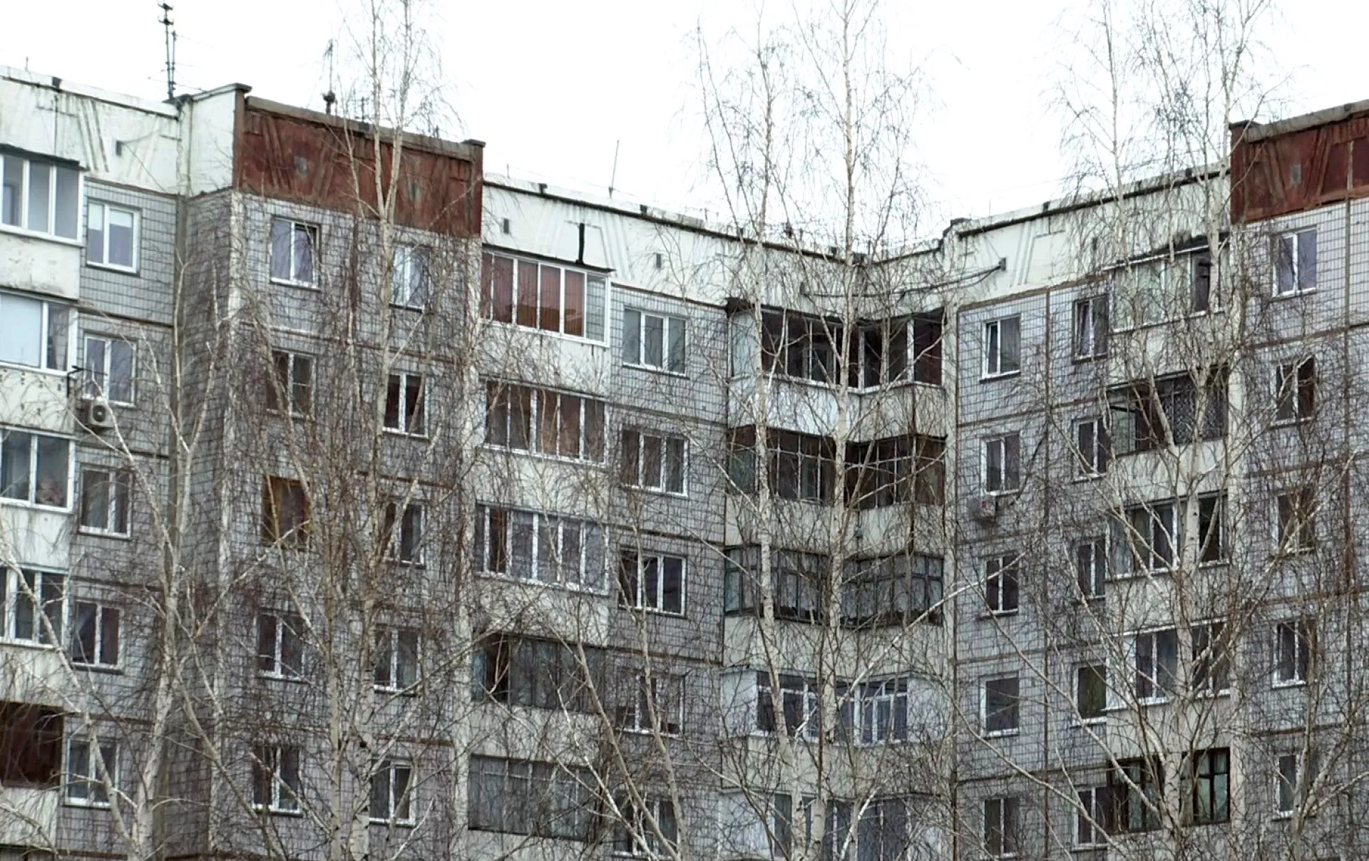 Жители Алтайского края смогут купить вторичное жилье по «Семейной ипотеке» Жители Алтайского края смогут купить вторичное жилье по «Семейной ипотеке»