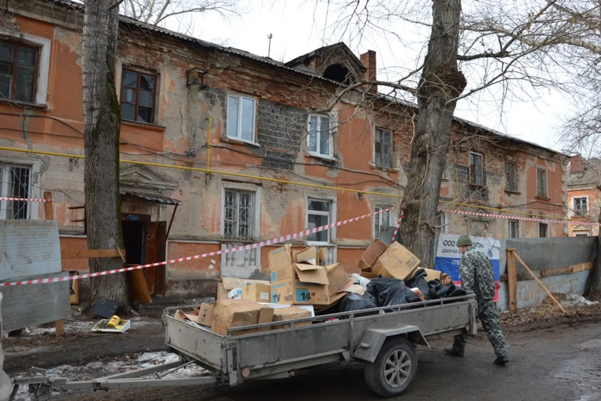 Два аварийных дома снесут в Барнауле Два аварийных дома снесут в Барнауле