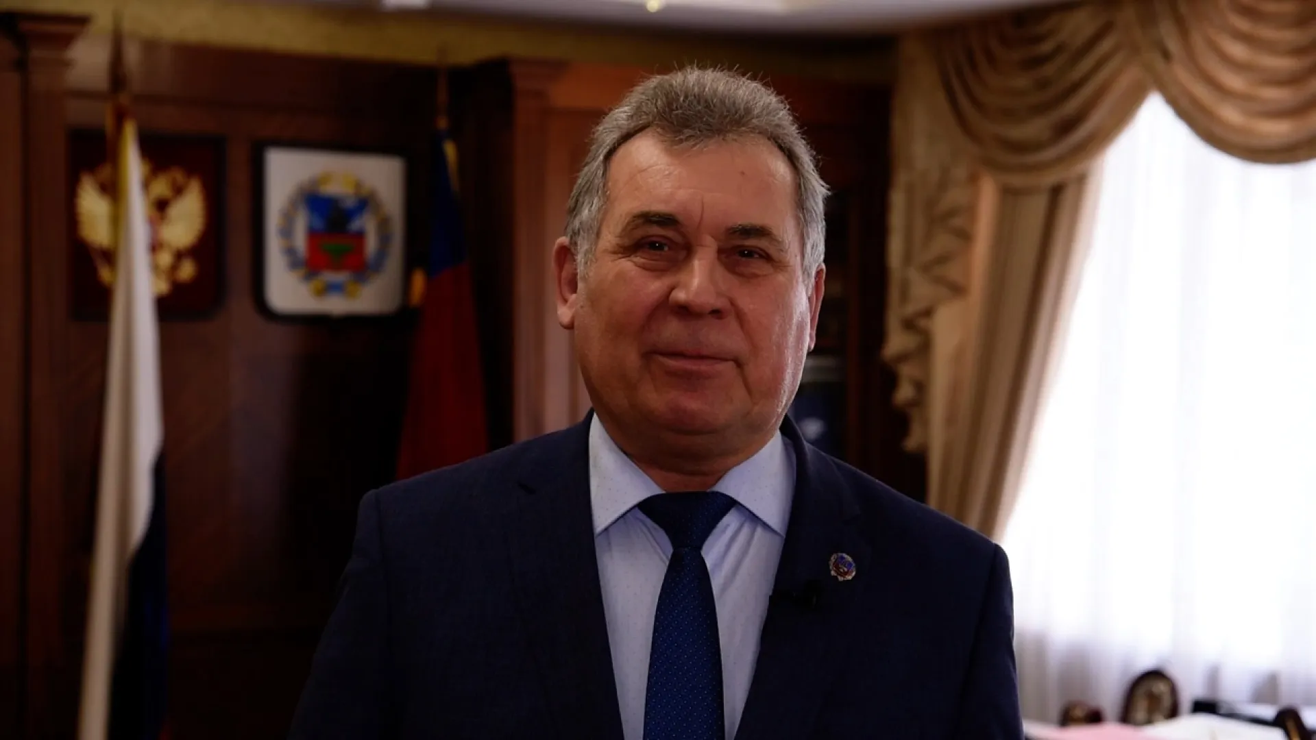 Председатель АКЗС Александр Романенко поздравил женщин с 8 Марта Председатель АКЗС Александр Романенко поздравил женщин с 8 Марта