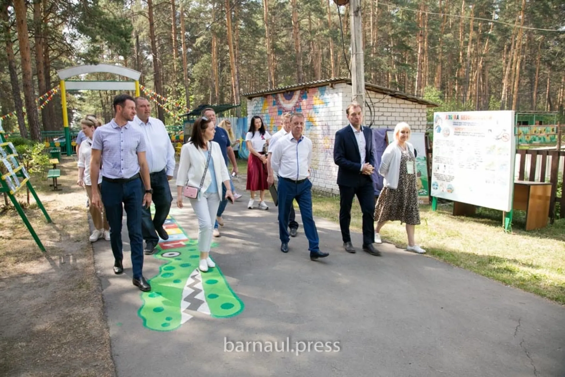 Приемка детских загородных лагерей началась в Барнауле Приемка детских загородных лагерей началась в Барнауле
