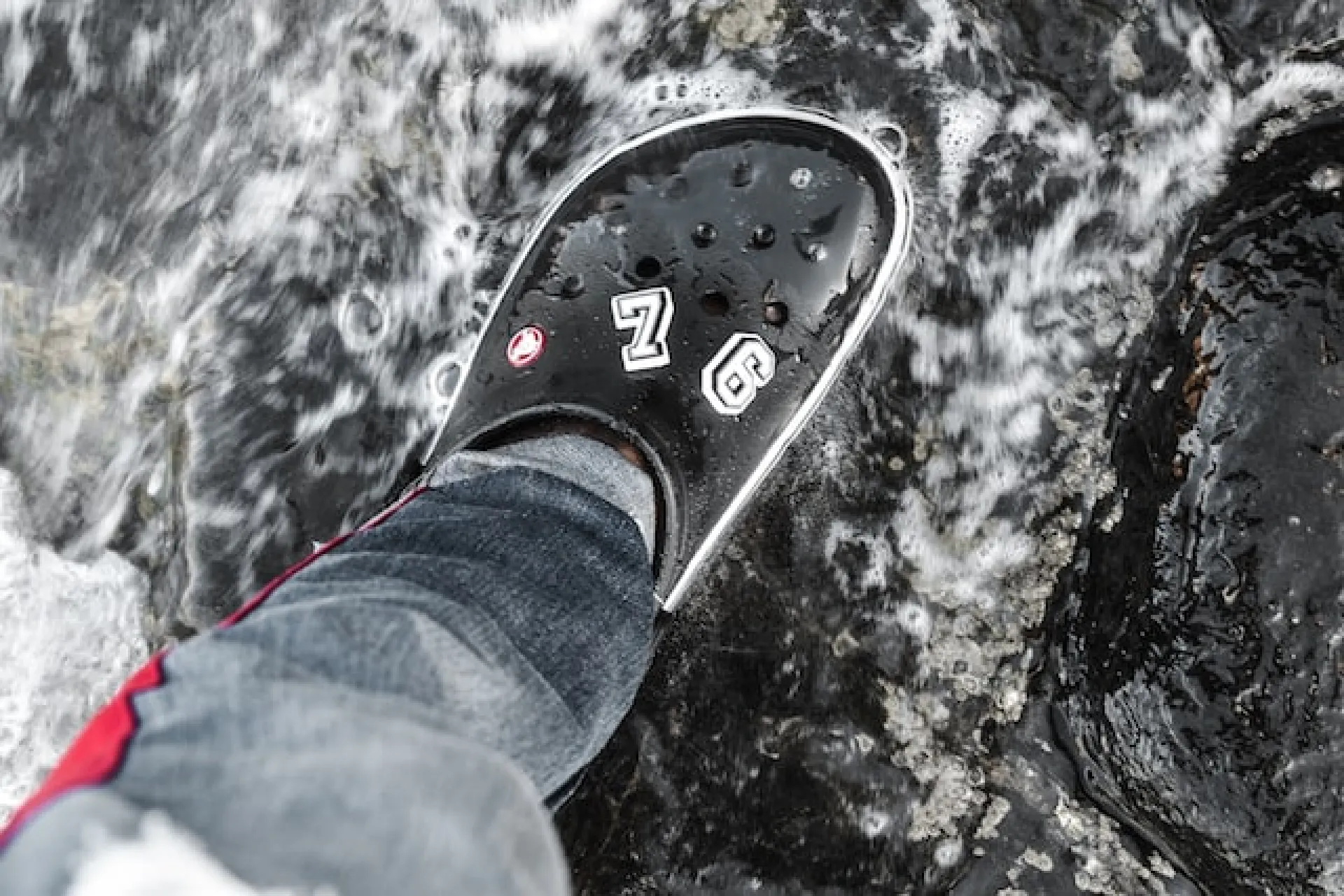 «Крокодилы» вернулись. Обувные магазины Crocs возобновили работу в России «Крокодилы» вернулись. Обувные магазины Crocs возобновили работу в России