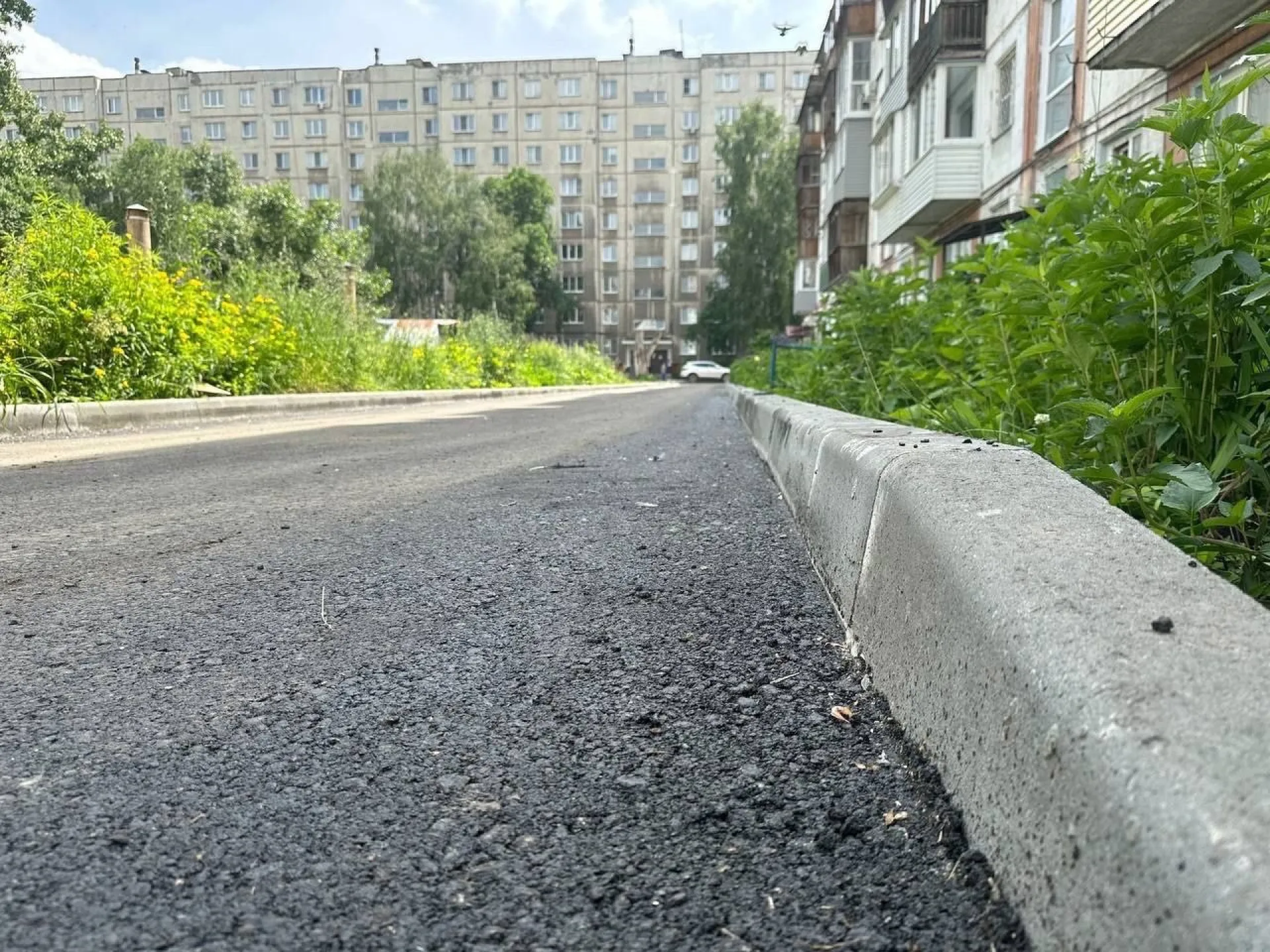 Четыре двора отремонтировали в Бийске по нацпроекту Четыре двора отремонтировали в Бийске по нацпроекту