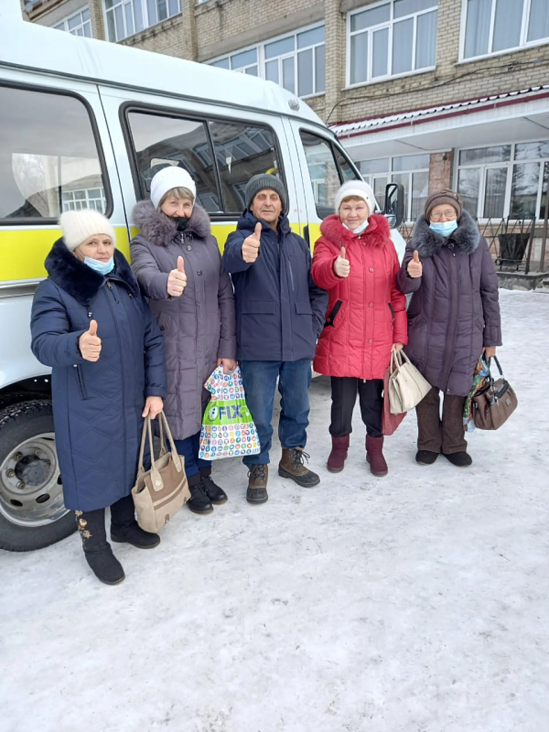 Более 300 пожилых людей в Локтевском районе Алтайского края прошли диспансеризацию с помощью мобильных бригад Более 300 пожилых людей в Локтевском районе Алтайского края прошли диспансеризацию с помощью мобильных бригад