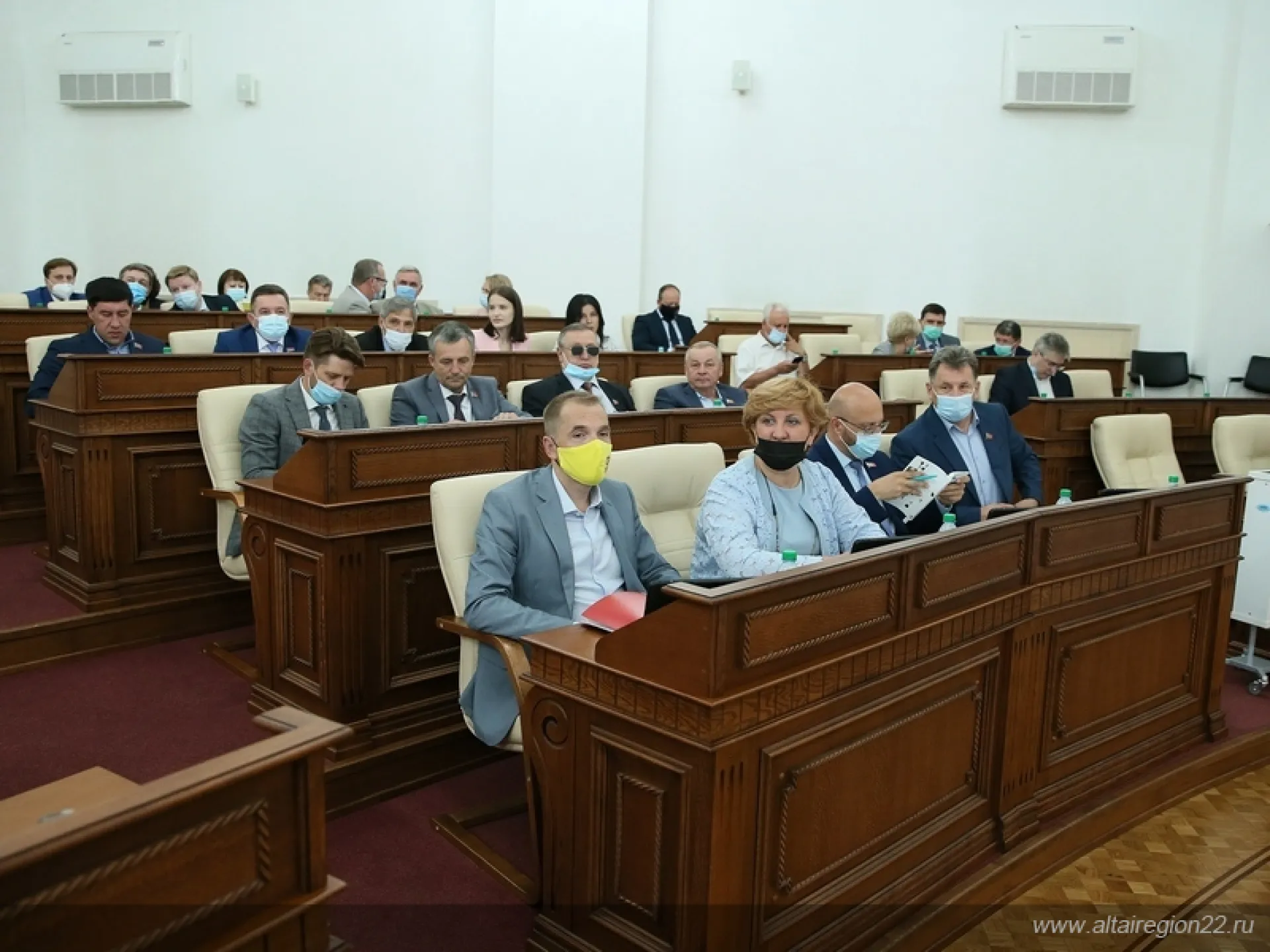 Новые условия выплат на покупку жилья для детей-сирот появятся в Алтайском крае Новые условия выплат на покупку жилья для детей-сирот появятся в Алтайском крае