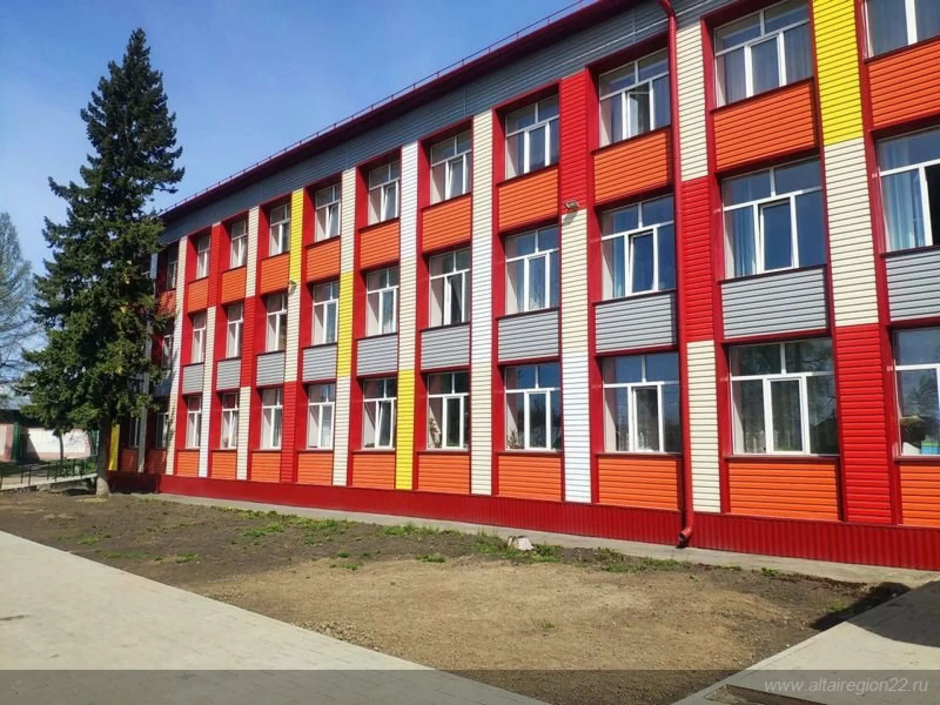 Три школы в Алтайском крае отремонтировали в рамках адресной инвестиционной программы Три школы в Алтайском крае отремонтировали в рамках адресной инвестиционной программы