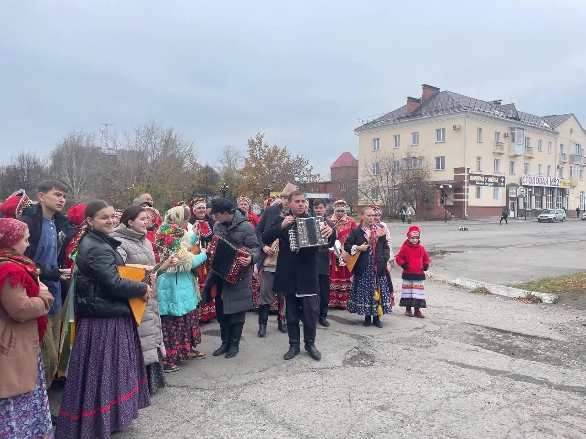 Съёмки передачи «Играй, гармонь любимая!» прошли в Бийске Съёмки передачи «Играй, гармонь любимая!» прошли в Бийске
