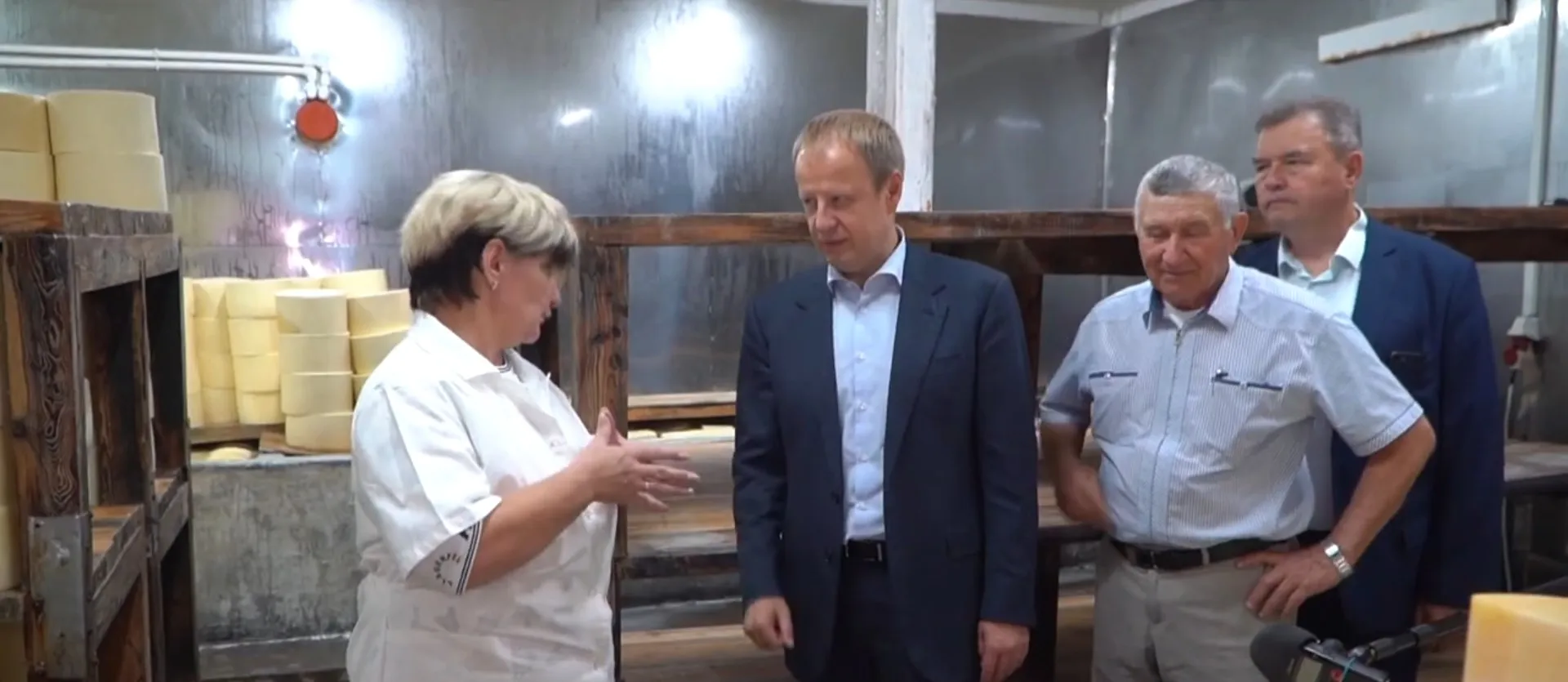 Виктор Томенко посетил соцобъекты и уникальные предприятия Петропавловского района Виктор Томенко посетил соцобъекты и уникальные предприятия Петропавловского района